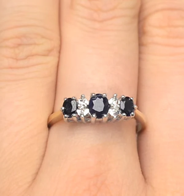 Sapphire 1.00ct And Diamond 9K Gold Ring - Image 4