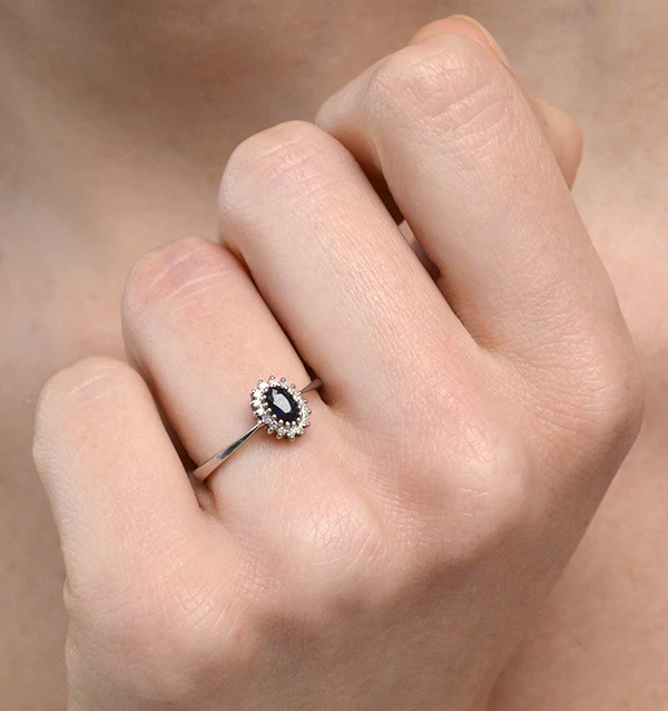 Sapphire 5 x 3mm And Diamond 9K White Gold Ring A4432 - Image 4