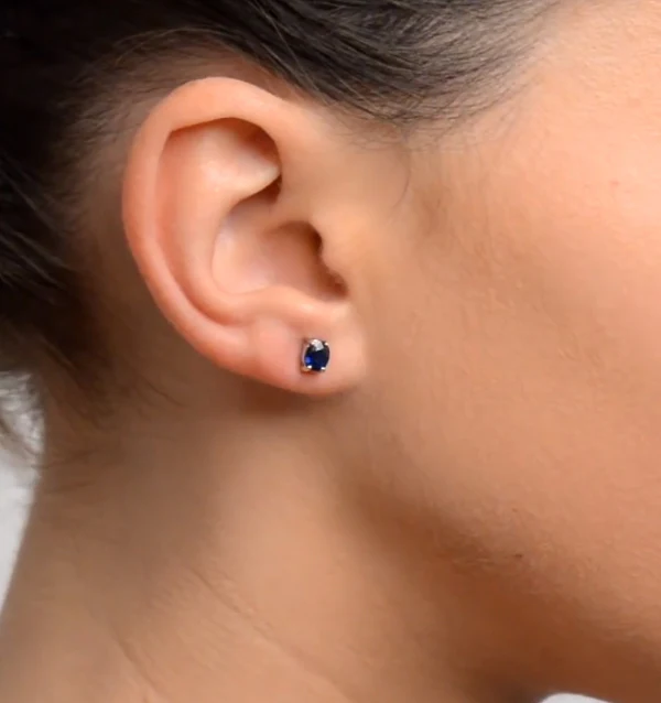 Sapphire 5mm x 4mm 0.80ct 9K White Gold Earrings - Image 3
