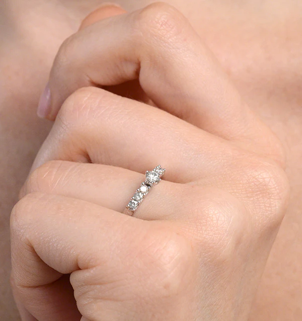 Sidestone Engagement Ring With 0.33ct of Diamonds set in 9K White Gold - Image 3