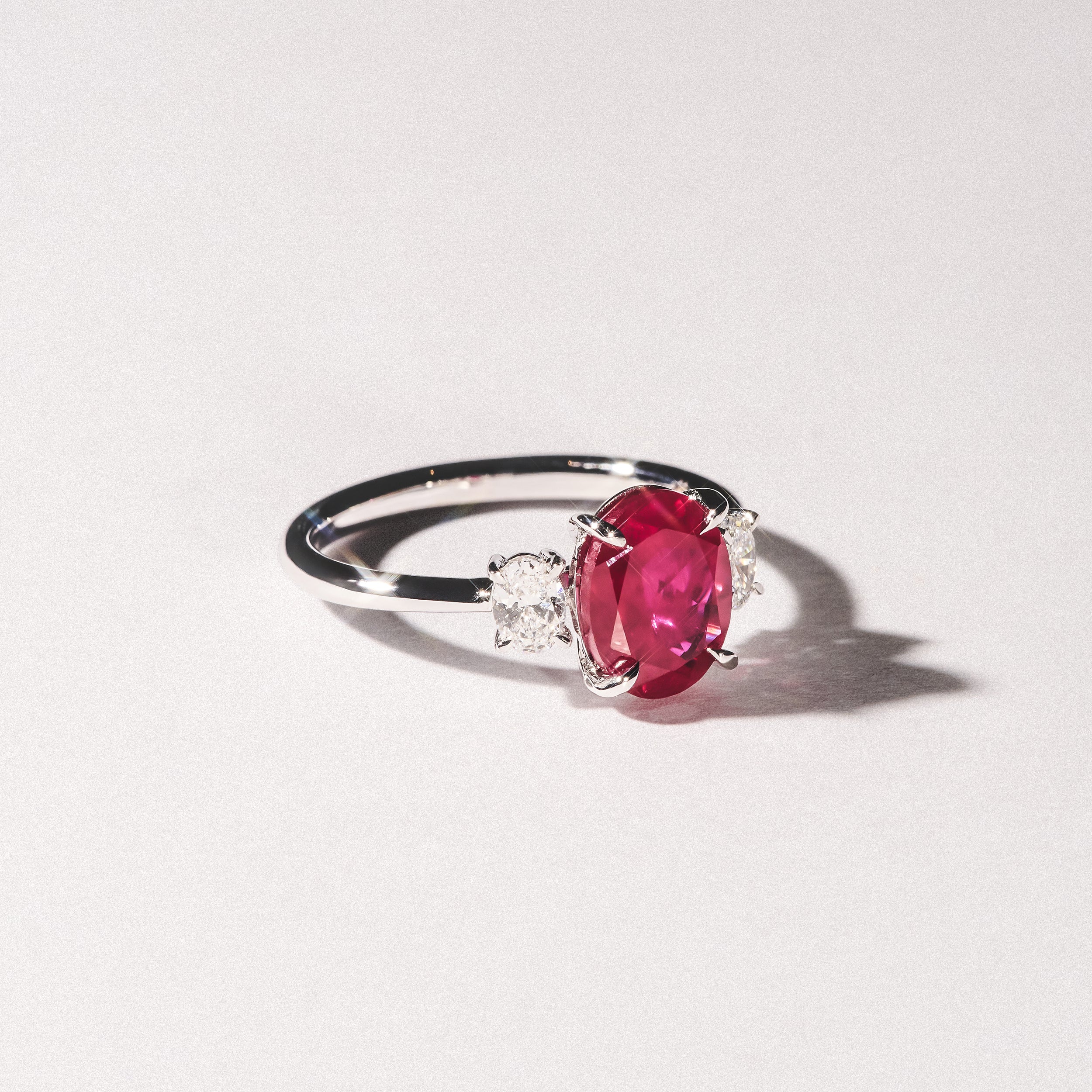 Solene 2.00ct Oval Cut Lab Ruby and Lab Diamond 3 Stone Engagement Ring in 18K White Gold - Image 8