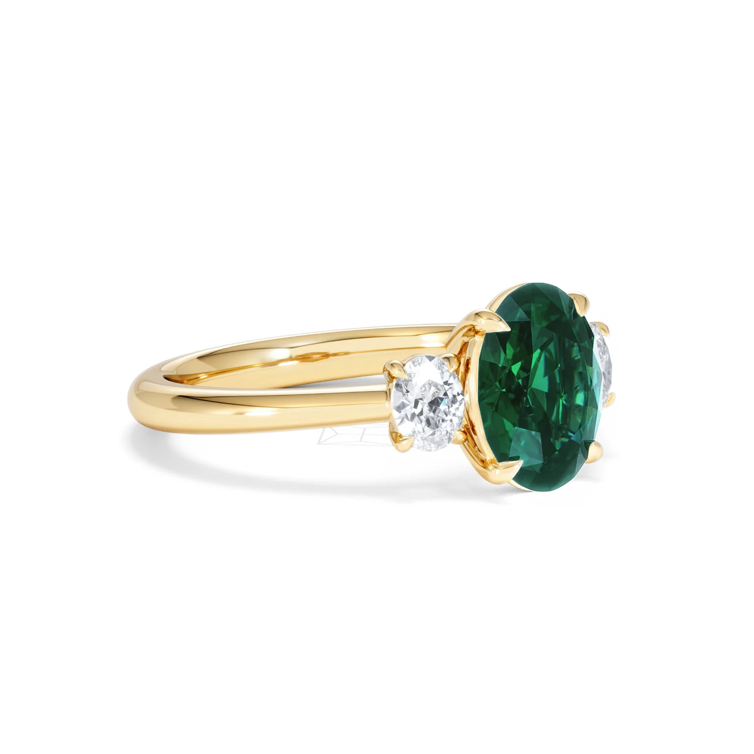 Solene 2.00ct Oval Lab Emerald and Lab Diamond 3 Stone Engagement Ring in 18K Yellow Gold - Image 18