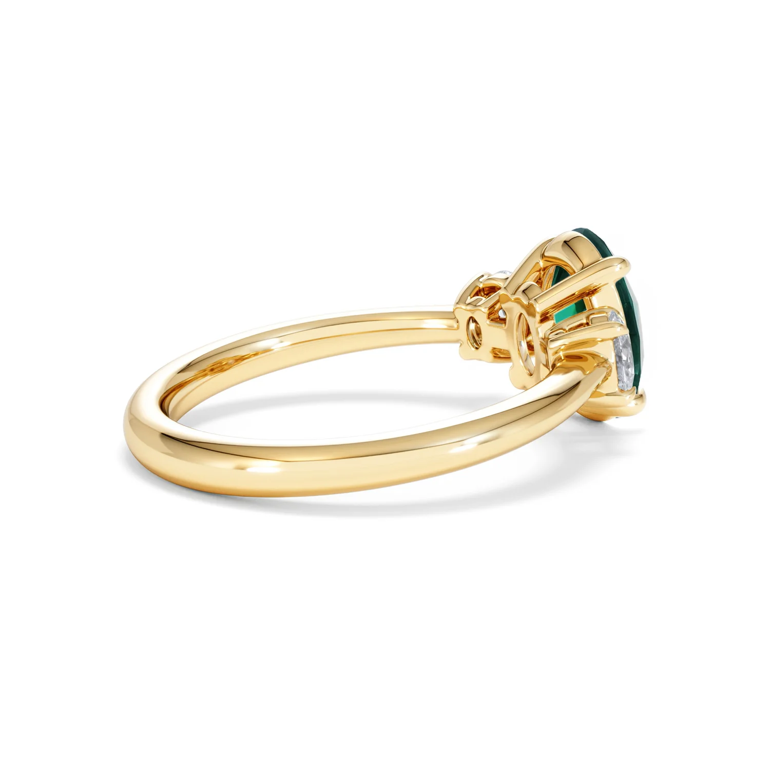 Solene 2.00ct Oval Lab Emerald and Lab Diamond 3 Stone Engagement Ring in 18K Yellow Gold - Image 35