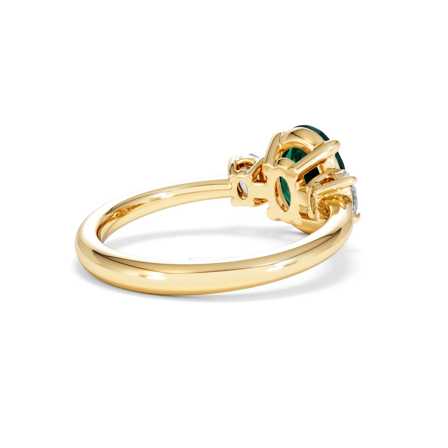 Solene 2.00ct Oval Lab Emerald and Lab Diamond 3 Stone Engagement Ring in 18K Yellow Gold - Image 40