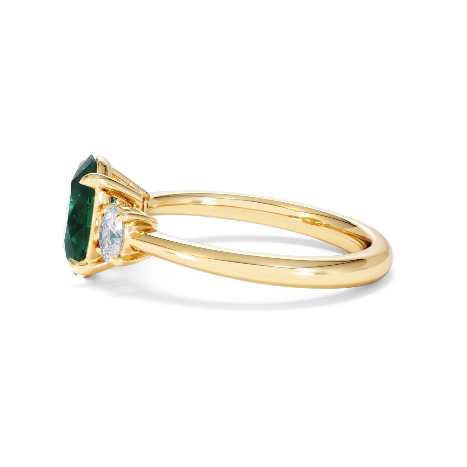 Solene 2.00ct Oval Lab Emerald and Lab Diamond 3 Stone Engagement Ring in 18K Yellow Gold - Image 70