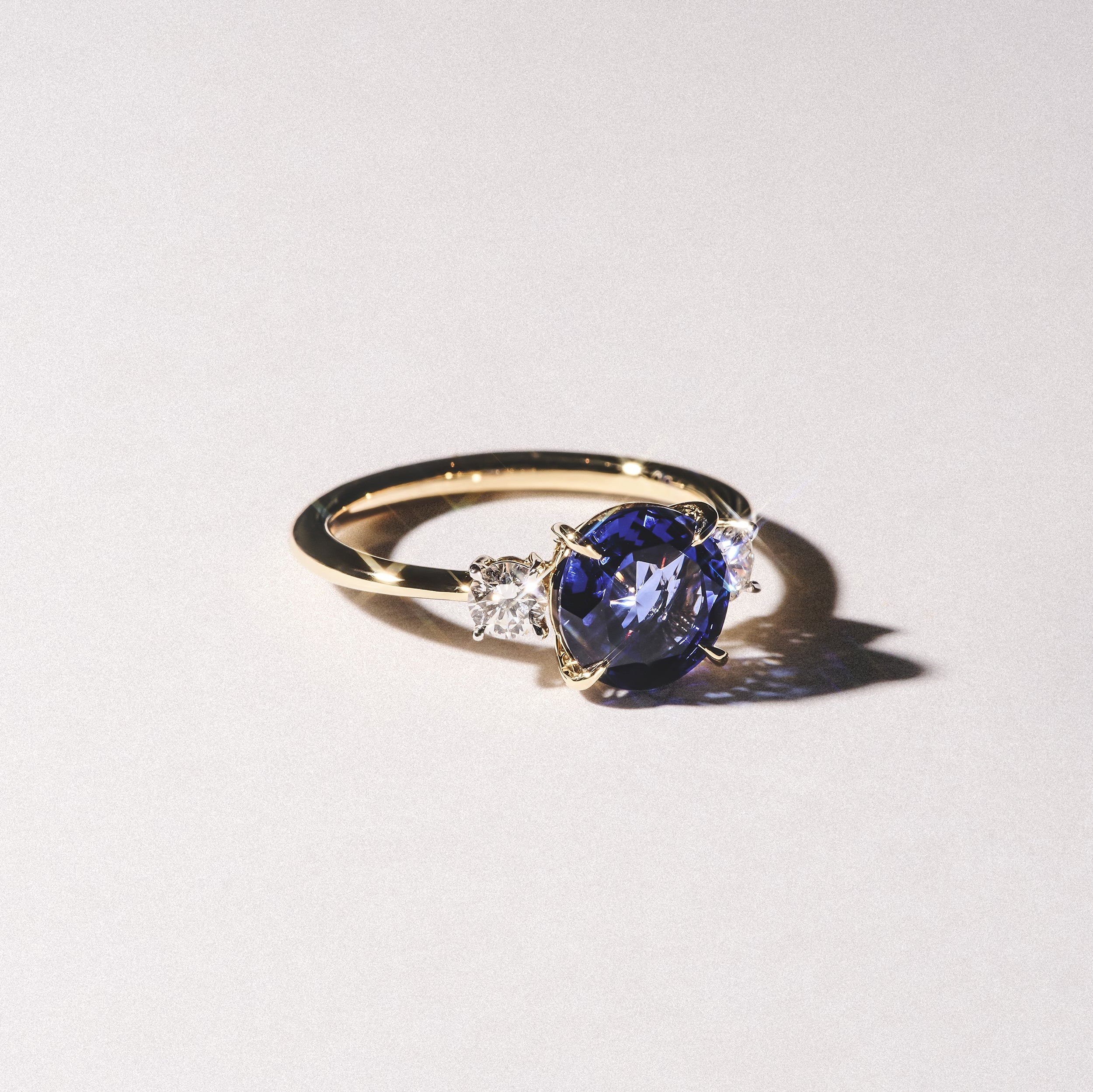 Solene 2.00ct Round Cut Lab Sapphire and Lab Diamond 3 Stone Engagement Ring in 18K Yellow Gold - Image 8