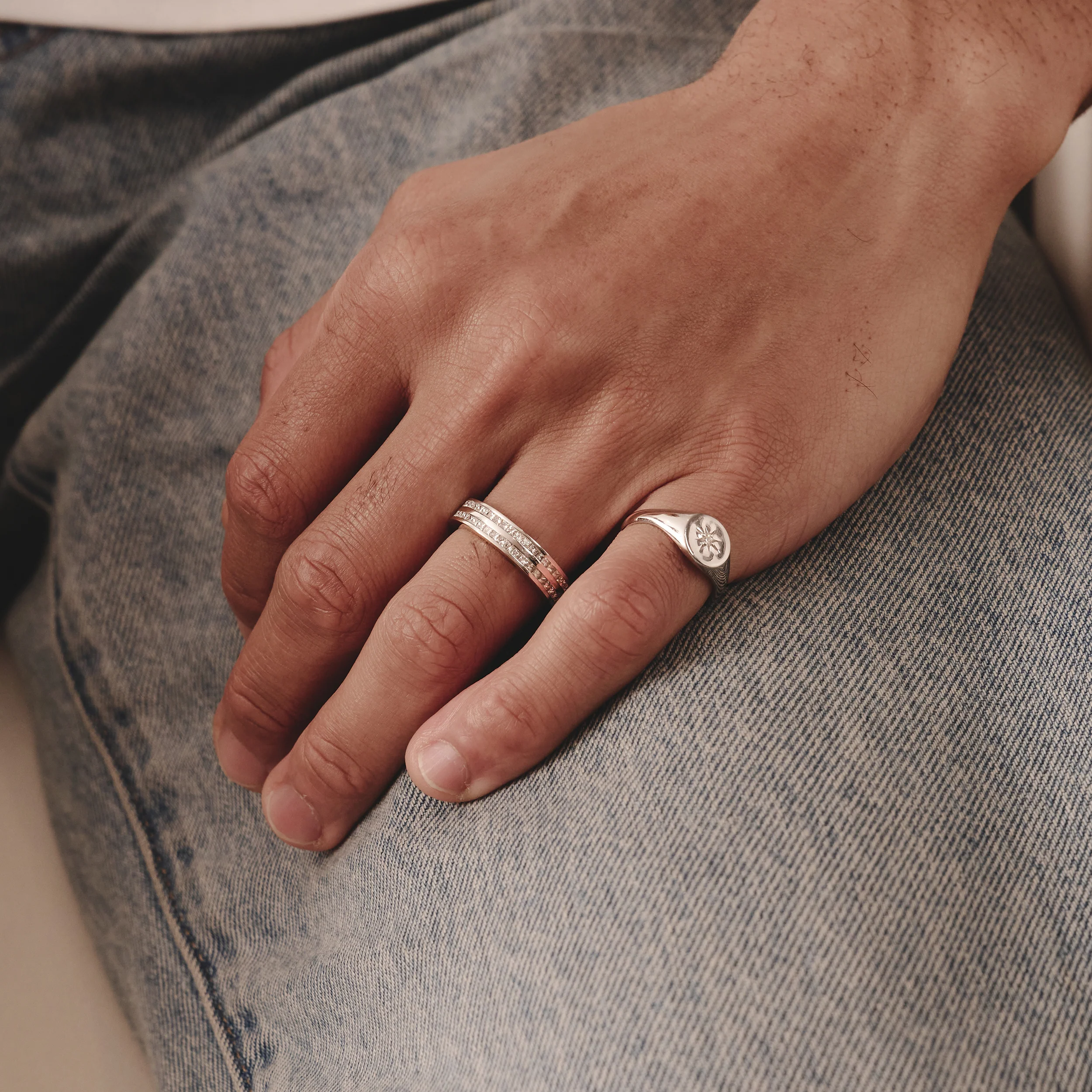 Star Signet Lab Diamond Ring in 925 Silver - Image 2
