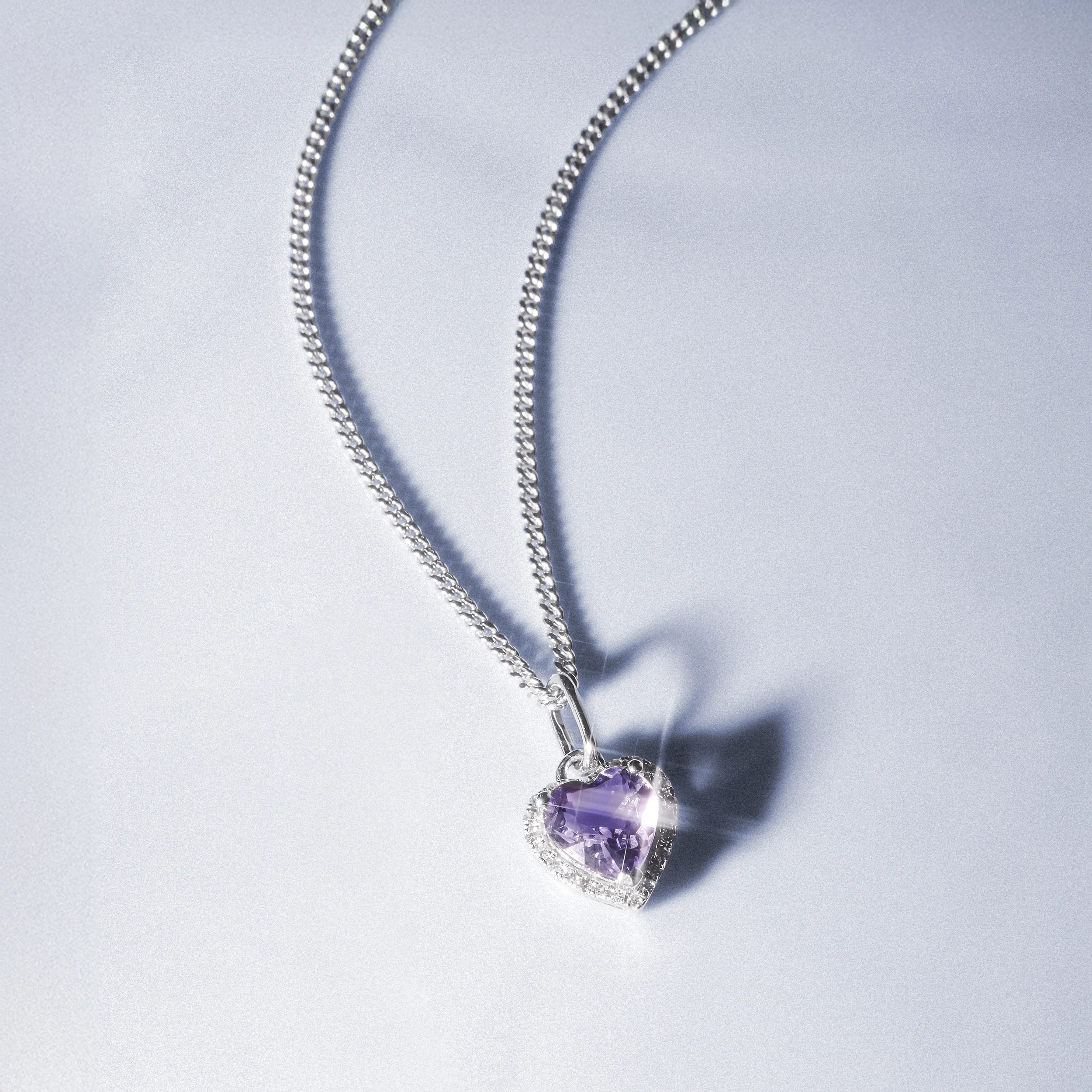 Stellato Amethyst and Diamond Heart Necklace in 9K White Gold - Image 3