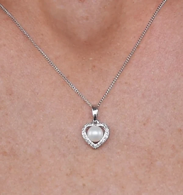 Stellato Pearl and Diamond Pendant Necklace 0.06ct in 9K White Gold - Image 4