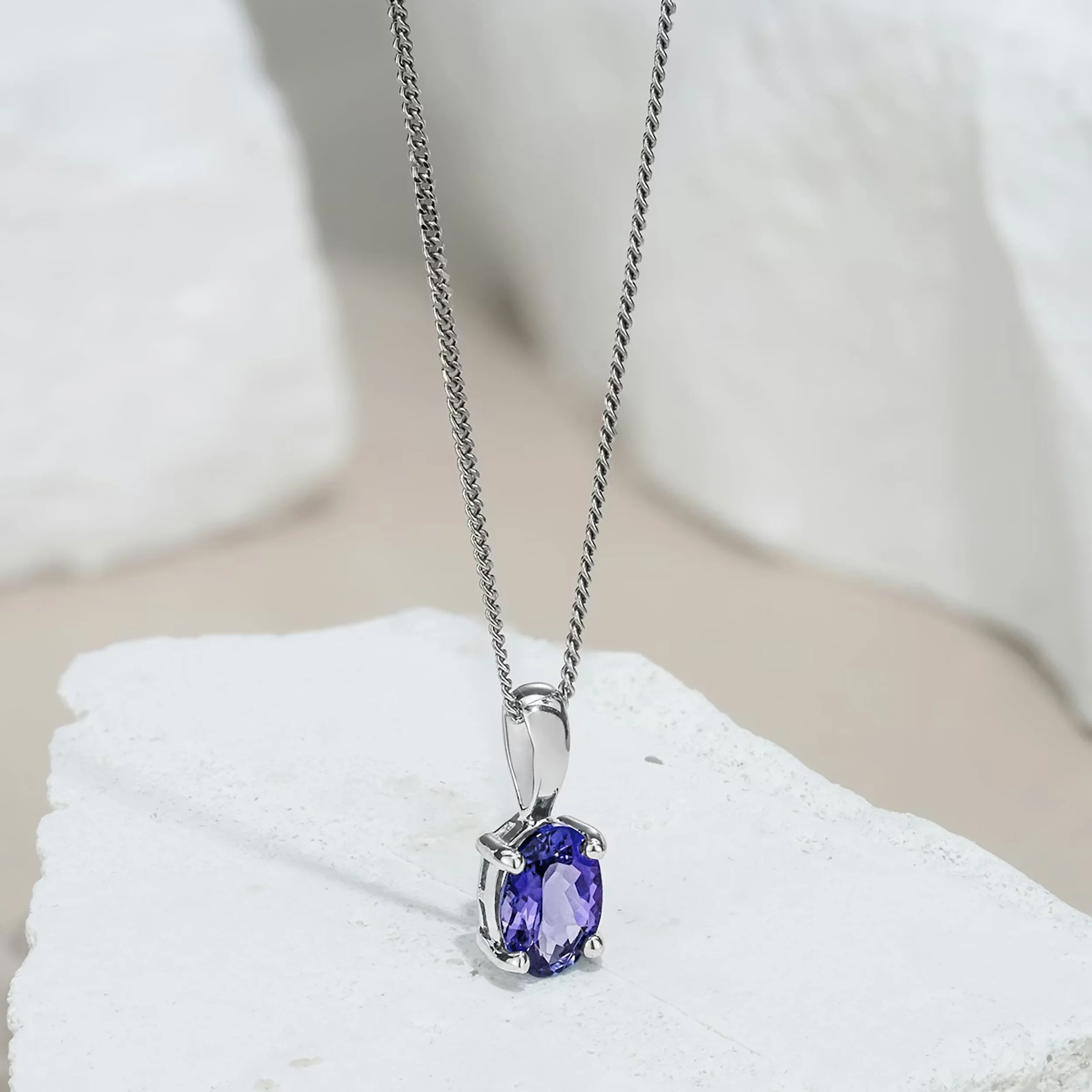 Tanzanite 7 x 5mm 925 Sterling Silver Pendant Necklace - Image 4