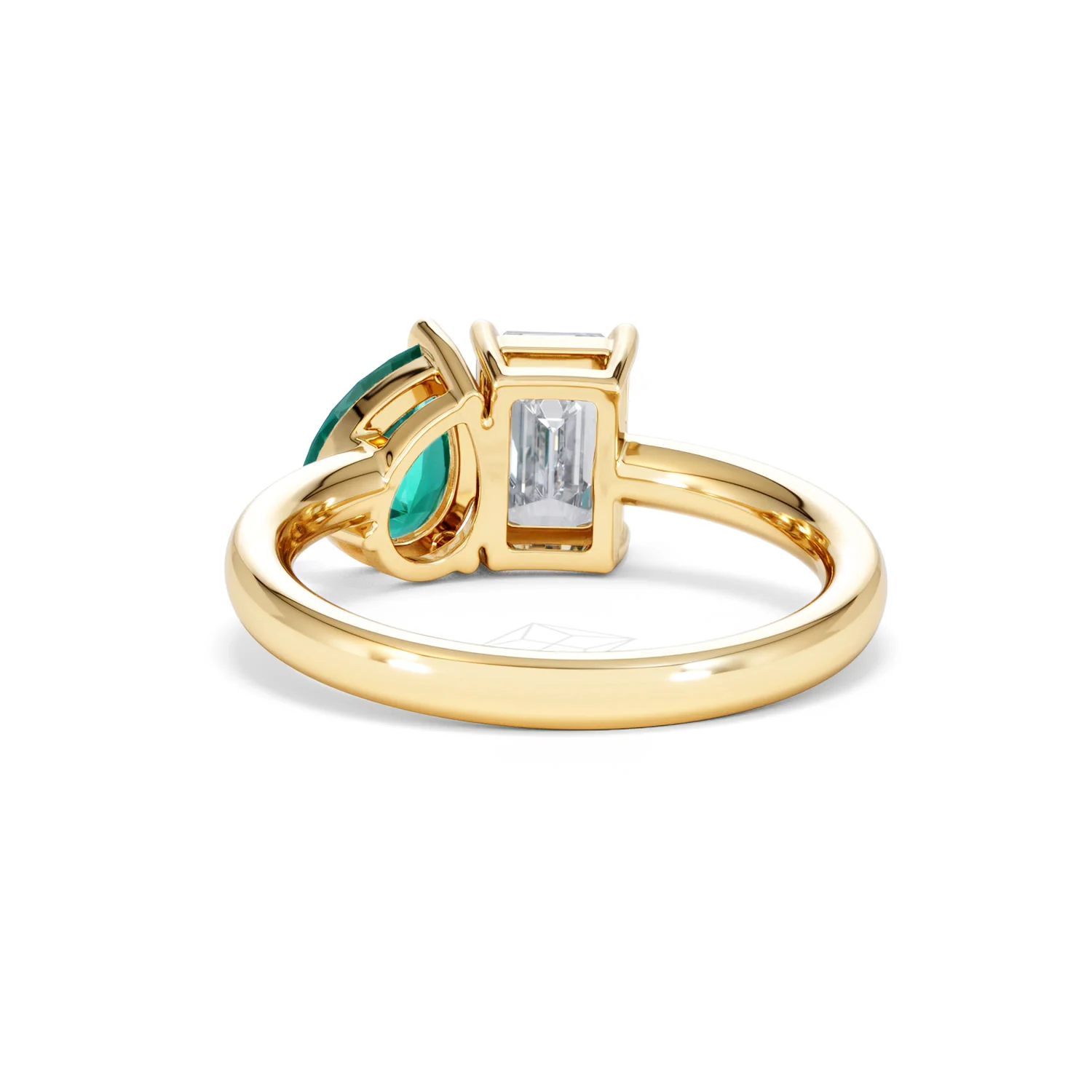 Toi Et Moi 1.50ct Emerald Cut Lab Diamond and 1.50ct Pear Lab Emerald Engagement Ring in 18K Yellow Gold - Image 52