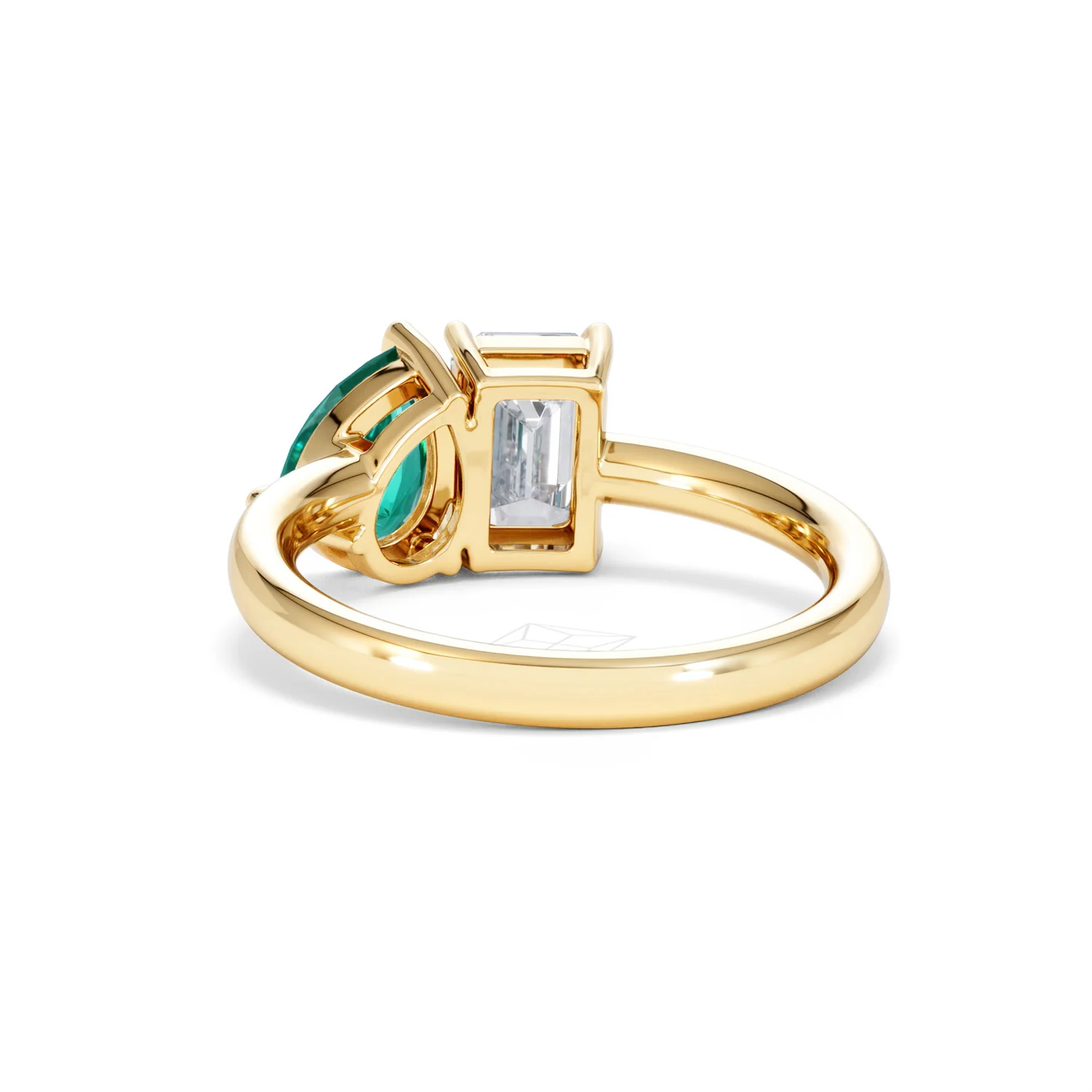Toi Et Moi 1.50ct Emerald Cut Lab Diamond and 1.50ct Pear Lab Emerald Engagement Ring in 18K Yellow Gold - Image 53