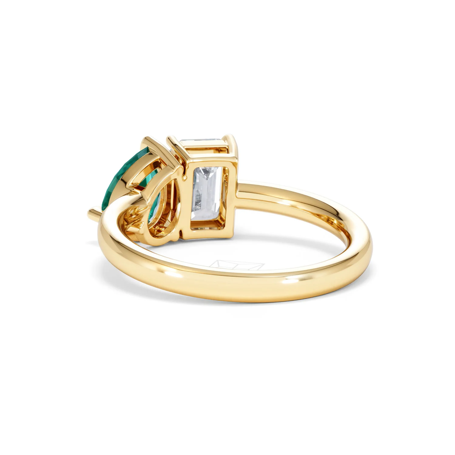 Toi Et Moi 1.50ct Emerald Cut Lab Diamond and 1.50ct Pear Lab Emerald Engagement Ring in 18K Yellow Gold - Image 55