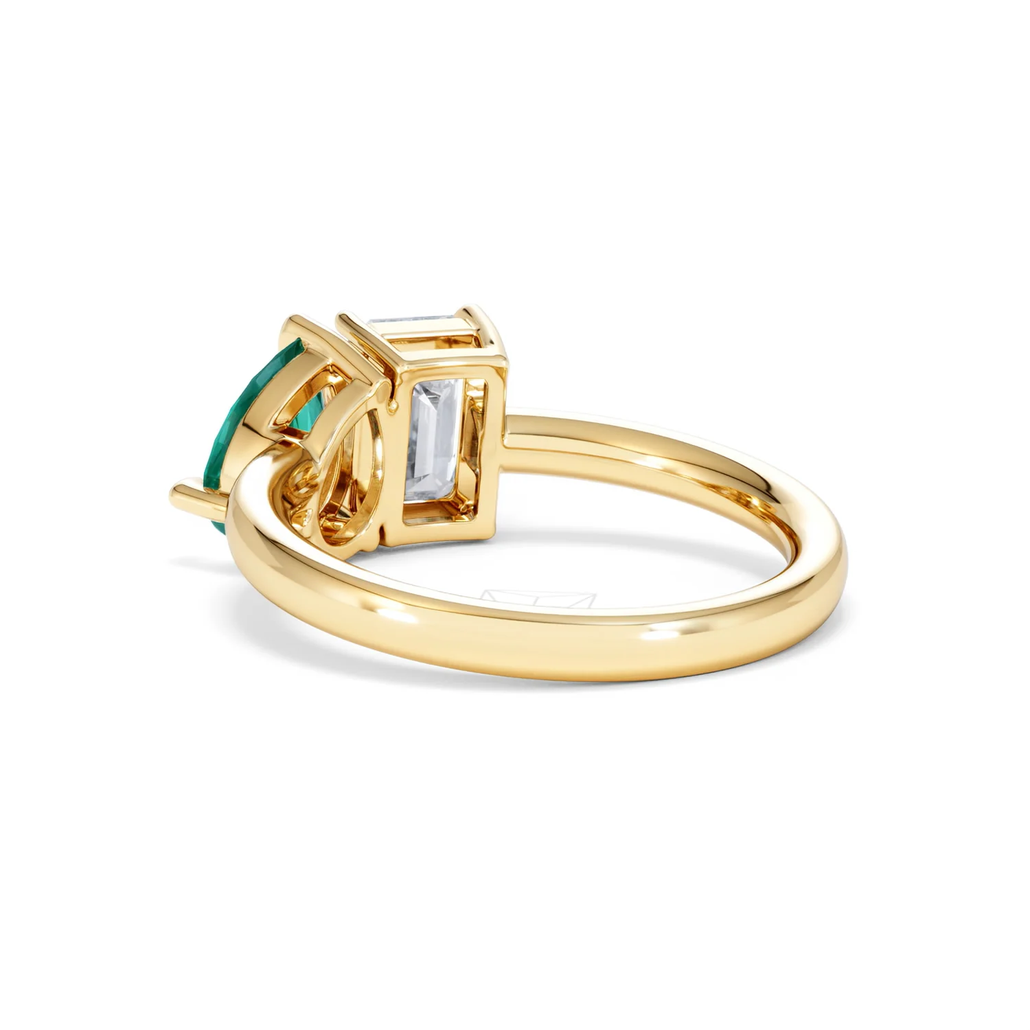 Toi Et Moi 1.50ct Emerald Cut Lab Diamond and 1.50ct Pear Lab Emerald Engagement Ring in 18K Yellow Gold - Image 57