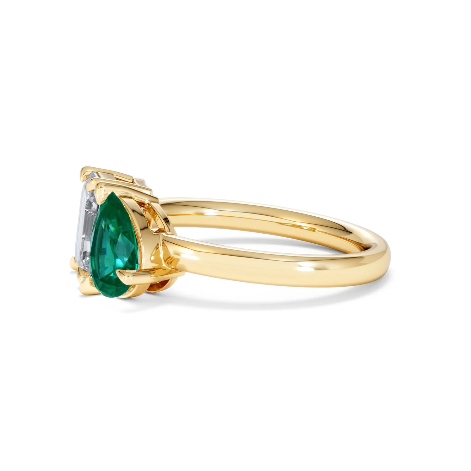 Toi Et Moi 1.50ct Emerald Cut Lab Diamond and 1.50ct Pear Lab Emerald Engagement Ring in 18K Yellow Gold - Image 74