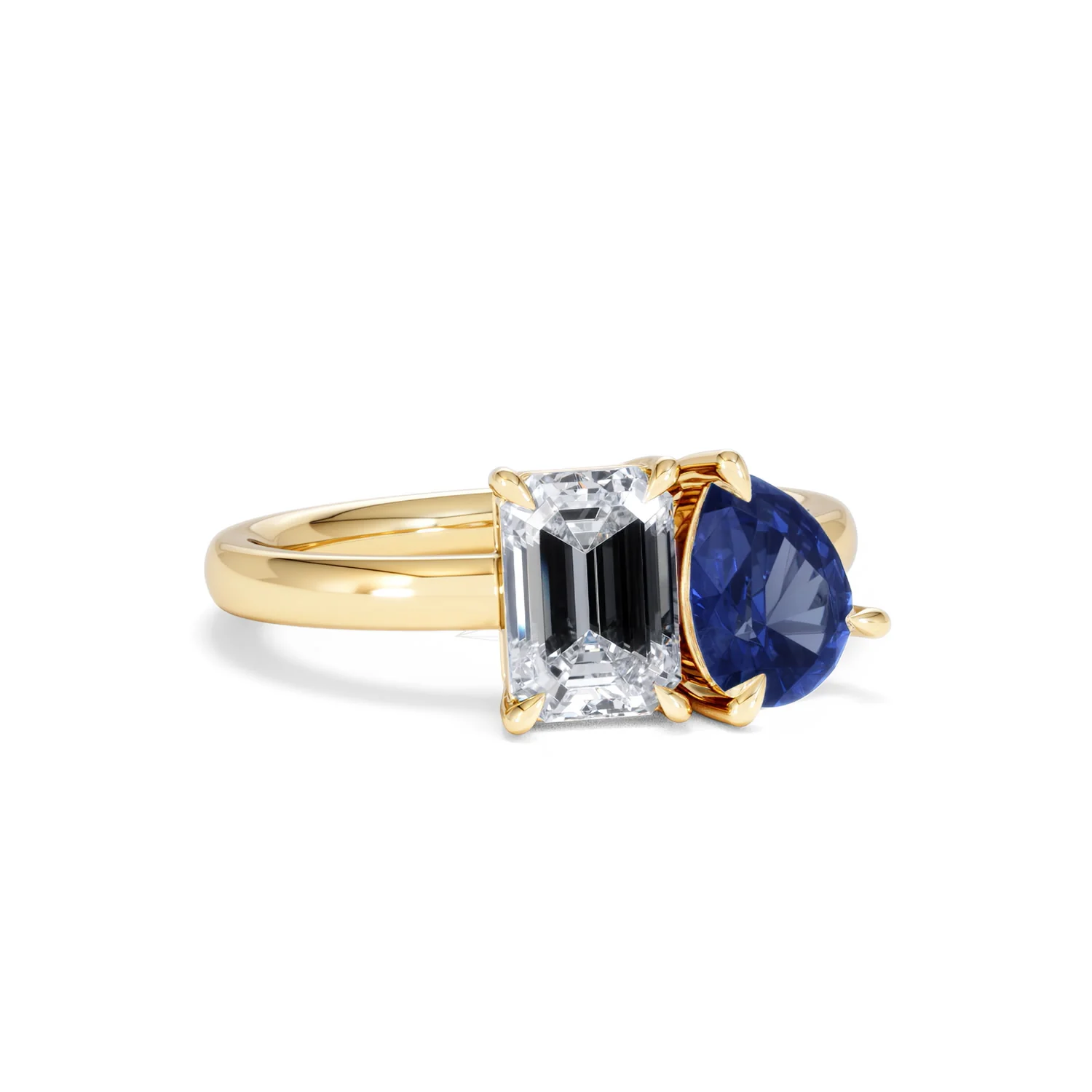 Toi Et Moi 1.50ct Emerald Cut Lab Diamond and 1.50ct Pear Lab Sapphire Engagement Ring in 18K Yellow Gold - Image 13
