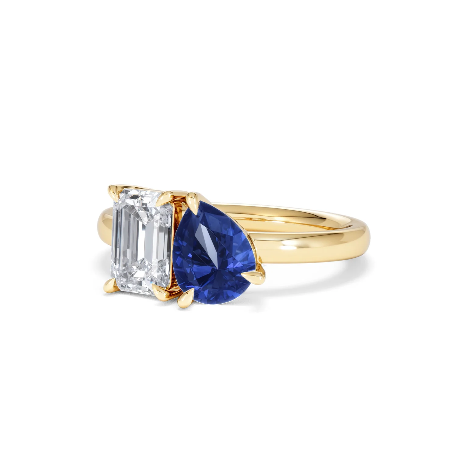 Toi Et Moi 1.50ct Emerald Cut Lab Diamond and 1.50ct Pear Lab Sapphire Engagement Ring in 18K Yellow Gold - Image 83
