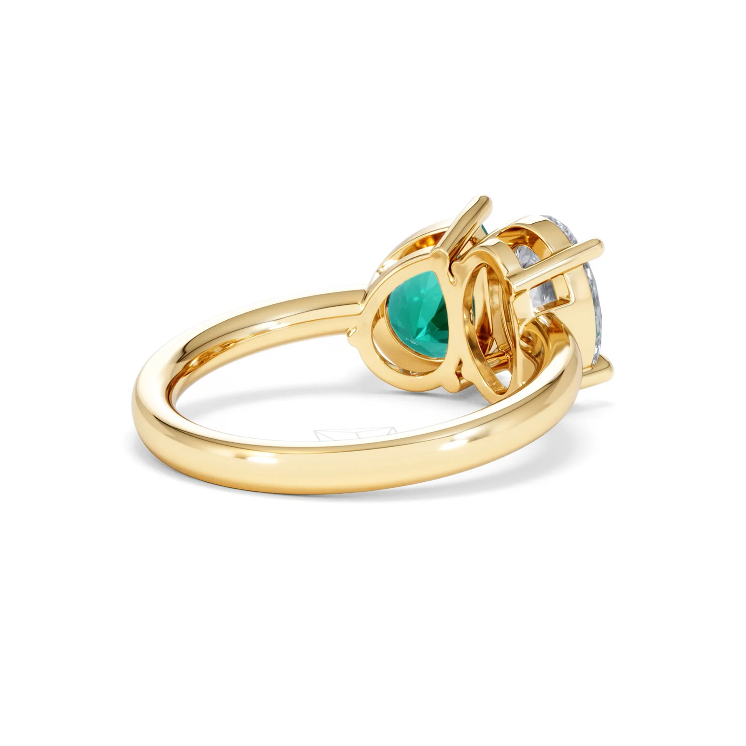 Toi Et Moi 1.50ct Oval Lab Diamond and 2.00ct Pear Lab Emerald Engagement Ring in 18K Yellow Gold - Image 40