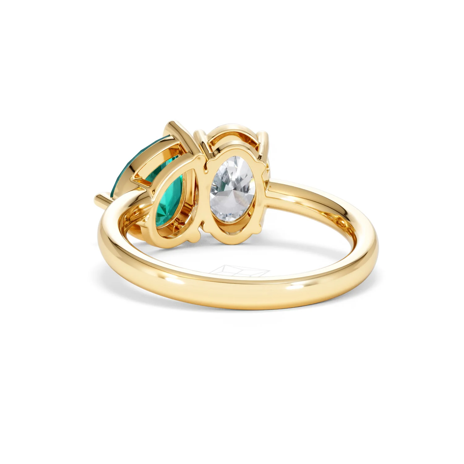 Toi Et Moi 1.50ct Oval Lab Diamond and 2.00ct Pear Lab Emerald Engagement Ring in 18K Yellow Gold - Image 52