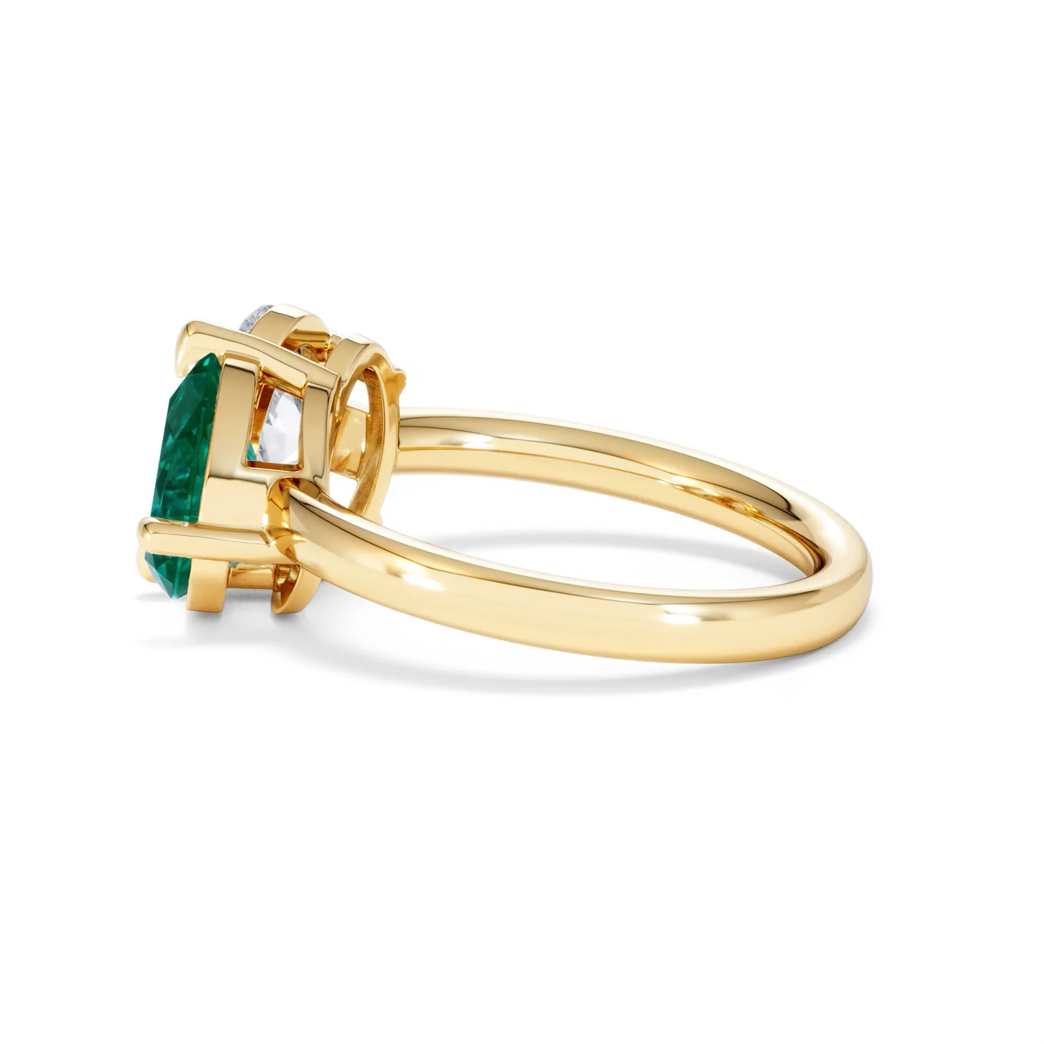Toi Et Moi 1.50ct Oval Lab Diamond and 2.00ct Pear Lab Emerald Engagement Ring in 18K Yellow Gold - Image 65