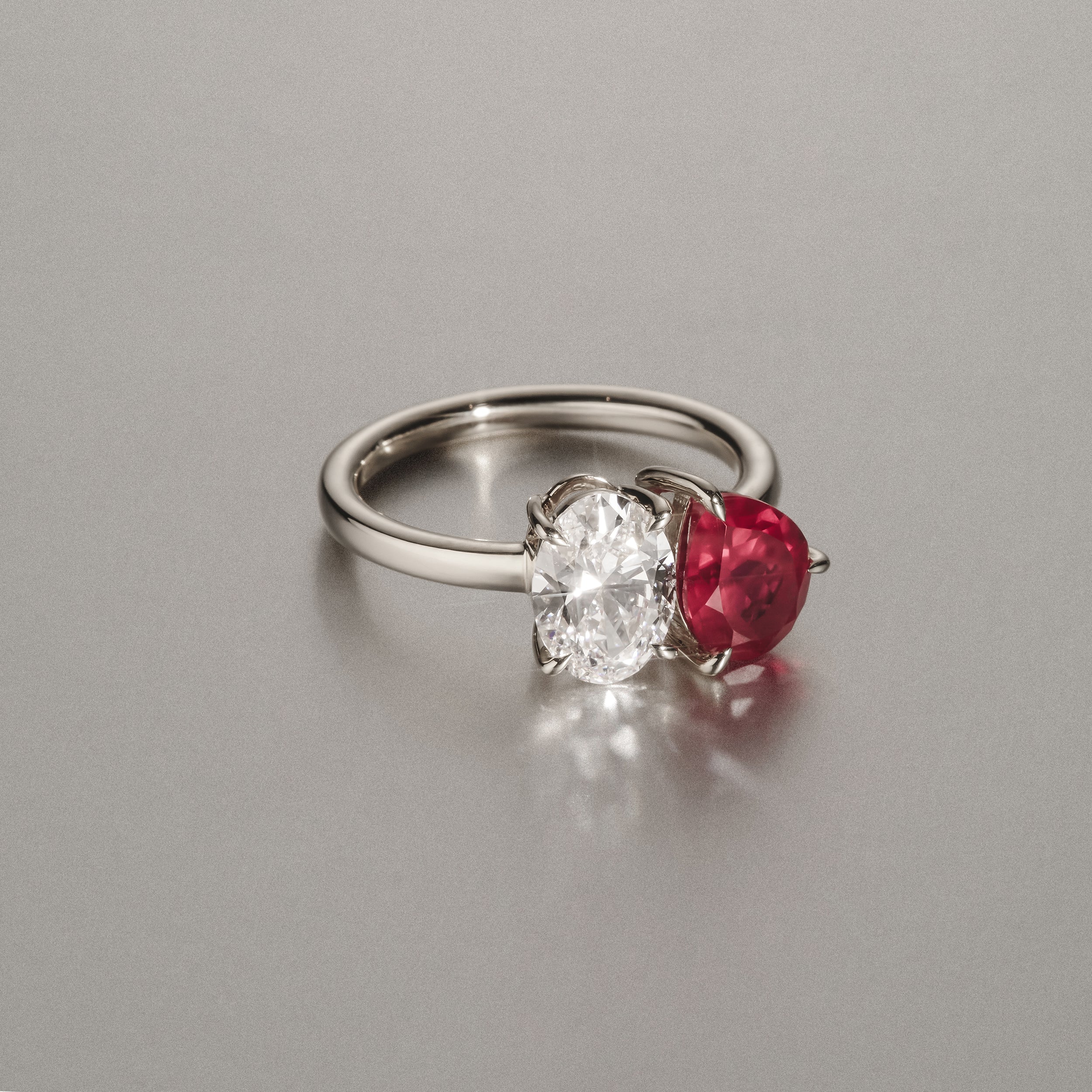Toi Et Moi 1.50ct Oval Lab Diamond and 2.00ct Pear Lab Ruby Engagement Ring in Platinum - Image 6