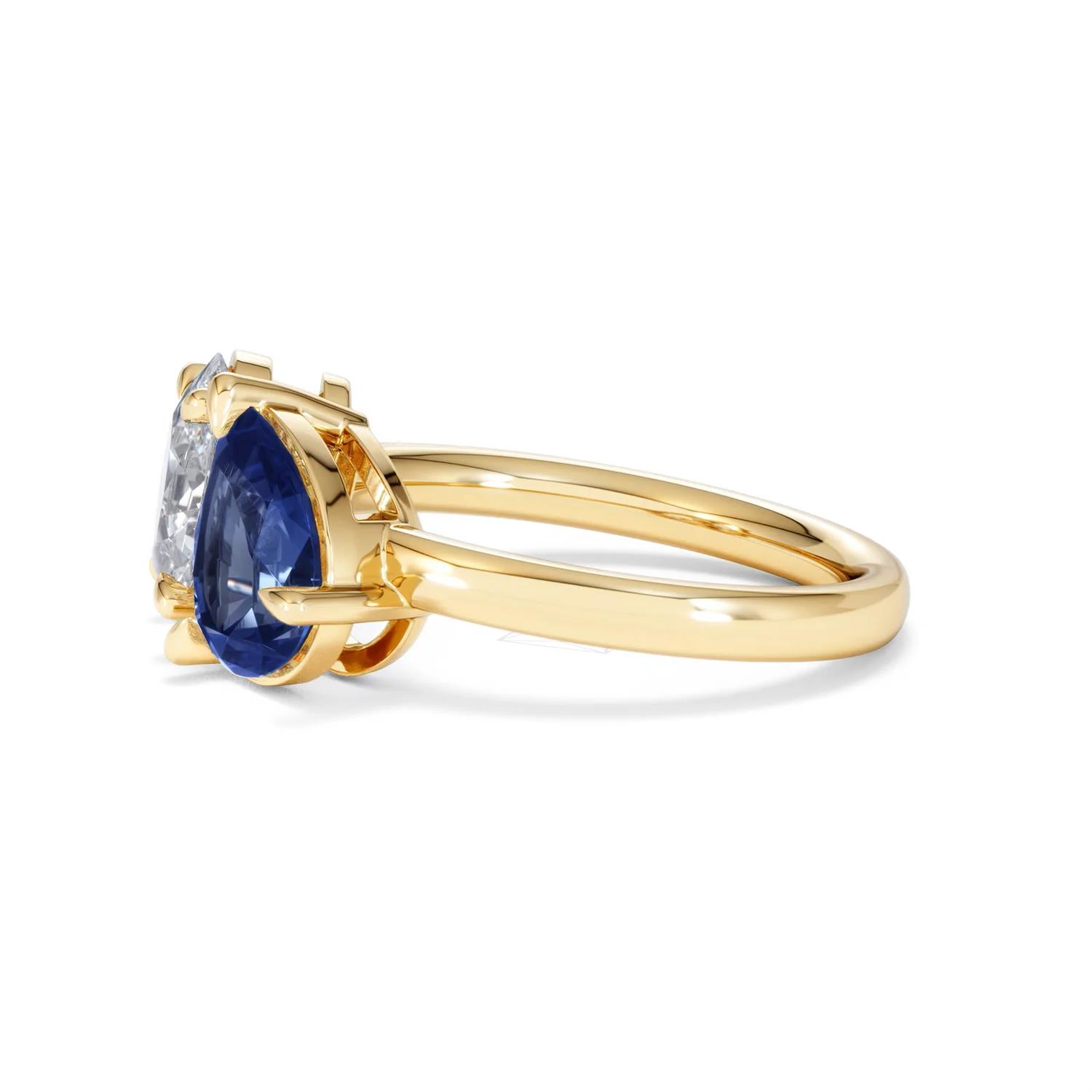 Toi Et Moi 1.50ct Oval Lab Diamond and 2.00ct Pear Lab Sapphire Engagement Ring in 18K Yellow Gold - Image 73