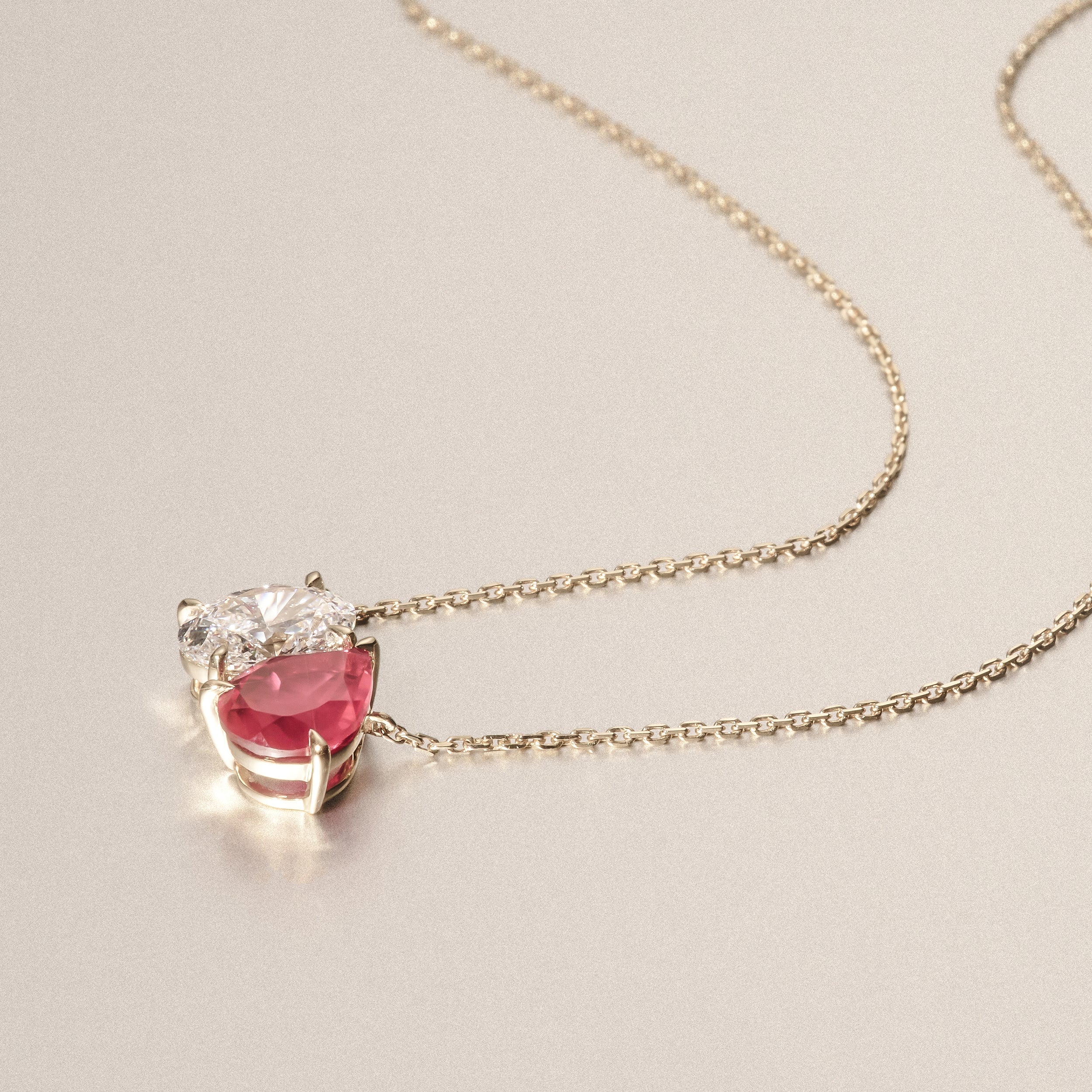 Toi Et Moi 1.50ct Oval Lab Diamond and 2.50ct Pear Lab Ruby Necklace in 18K Yellow Gold - Image 6