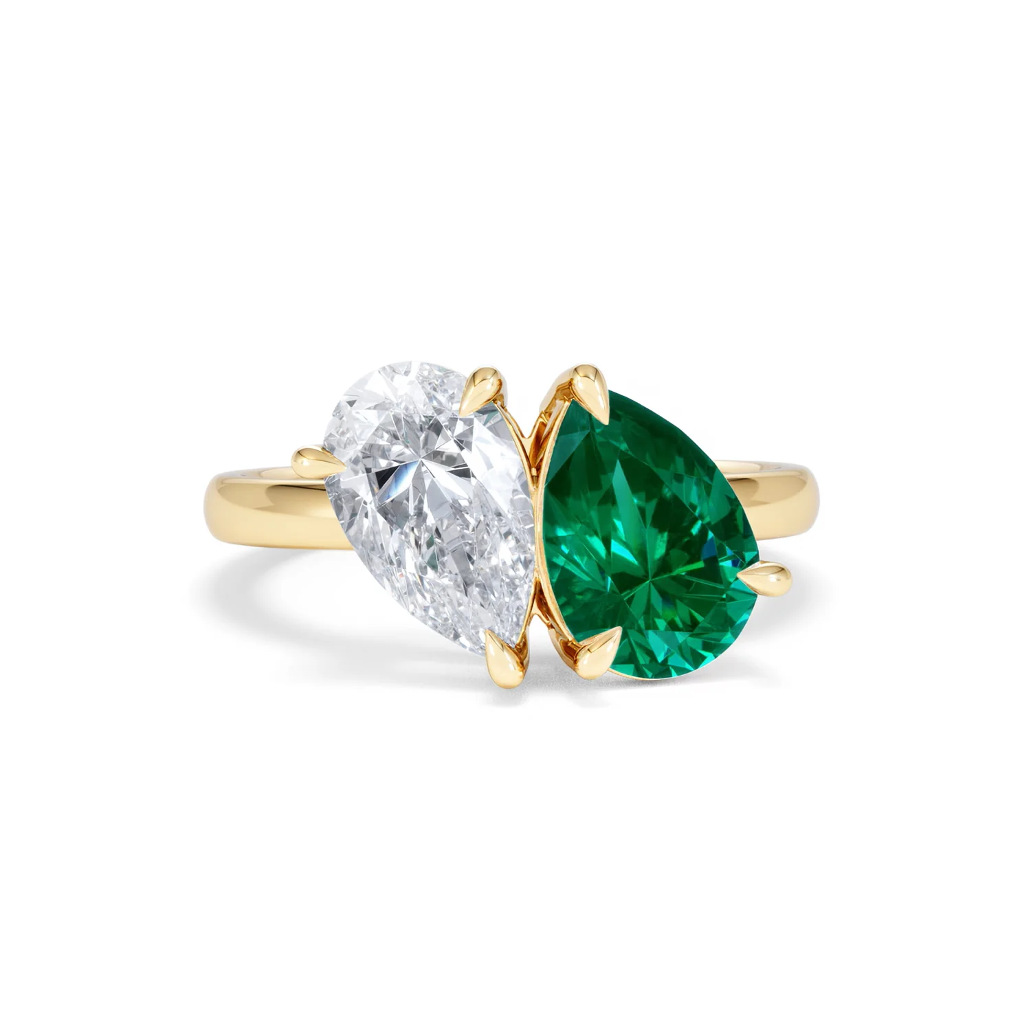Toi Et Moi 1.50ct Pear Lab Diamond and 2.60ct Pear Lab Emerald Engagement Ring in 18K Yellow Gold - Image 10