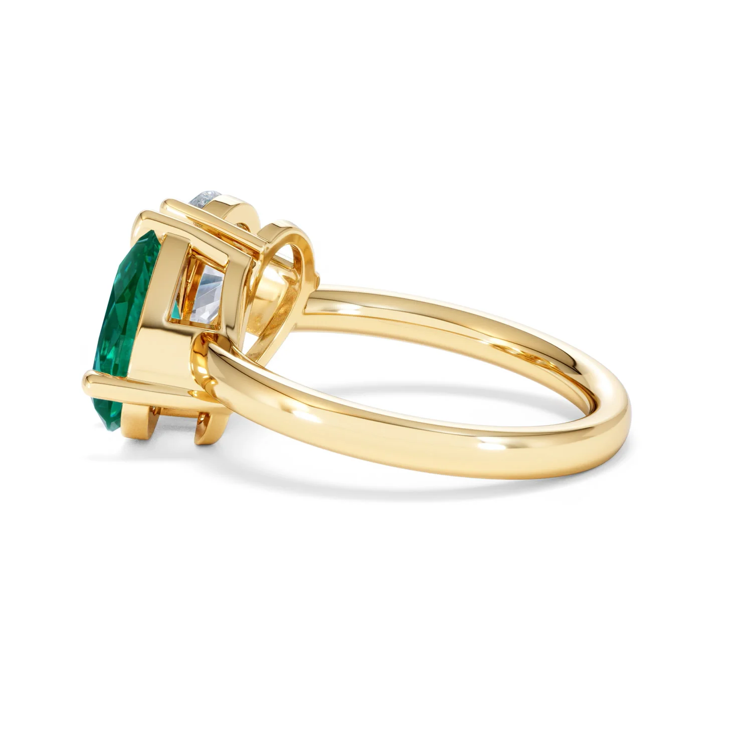 Toi Et Moi 1.50ct Pear Lab Diamond and 2.60ct Pear Lab Emerald Engagement Ring in 18K Yellow Gold - Image 65