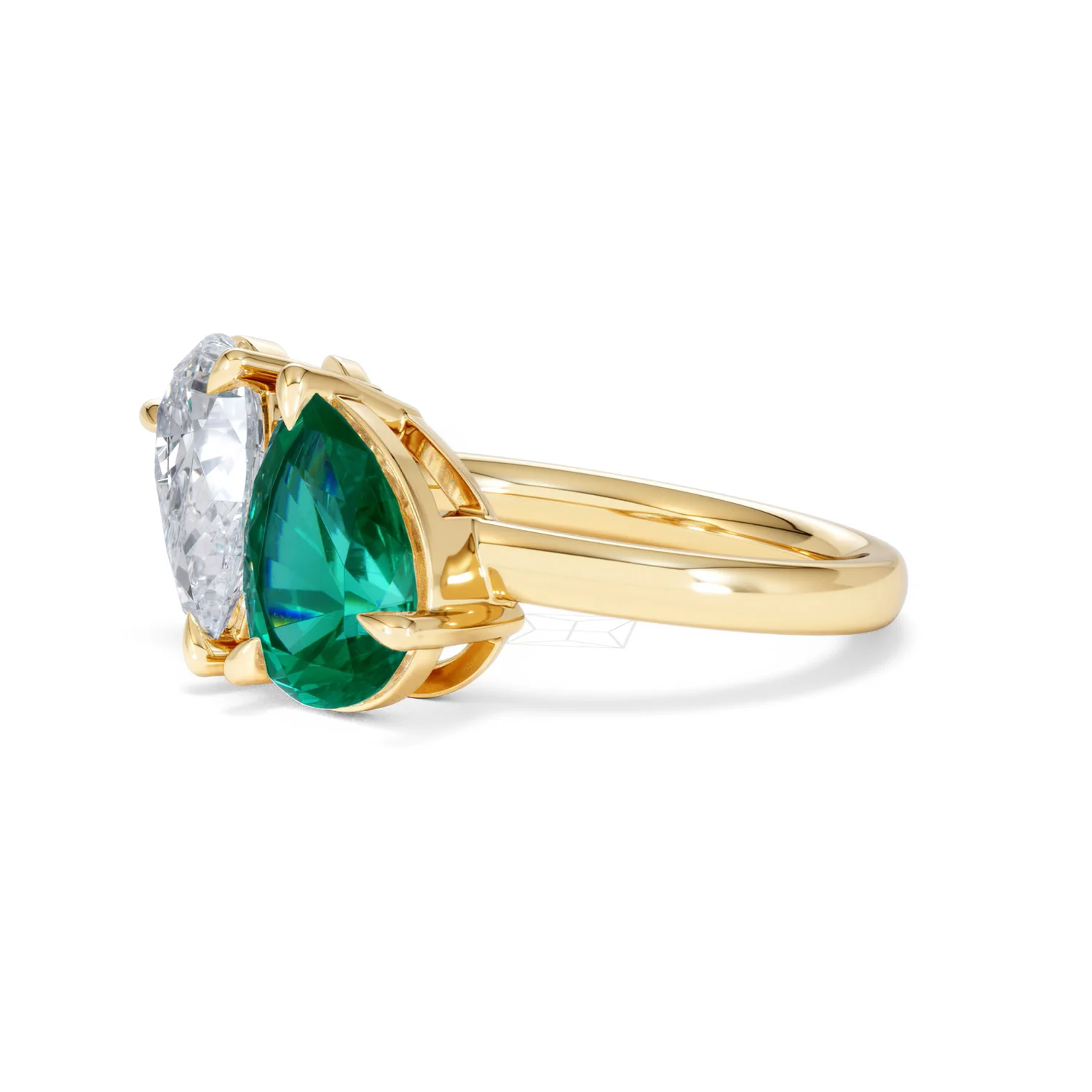 Toi Et Moi 1.50ct Pear Lab Diamond and 2.60ct Pear Lab Emerald Engagement Ring in 18K Yellow Gold - Image 77