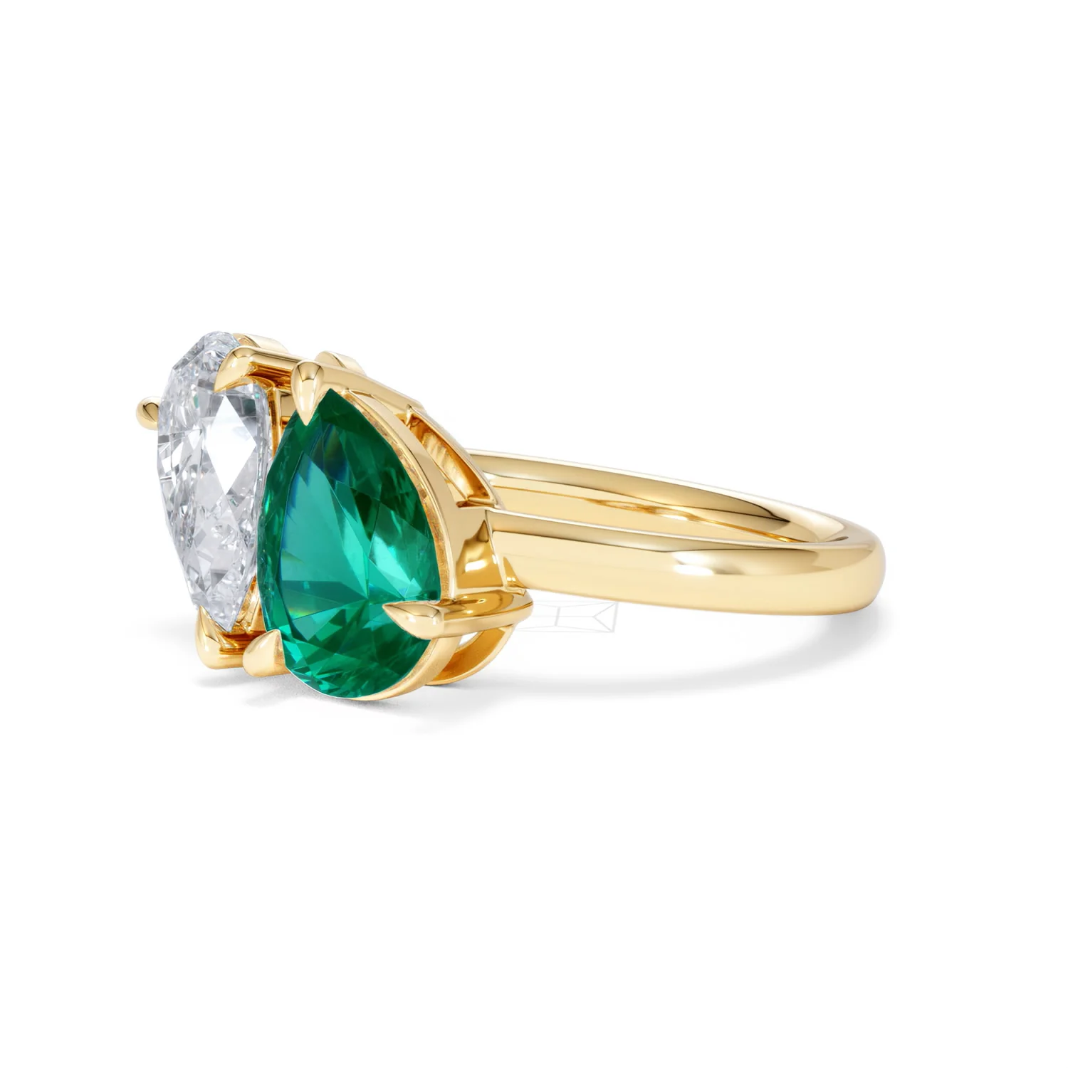Toi Et Moi 1.50ct Pear Lab Diamond and 2.60ct Pear Lab Emerald Engagement Ring in 18K Yellow Gold - Image 78