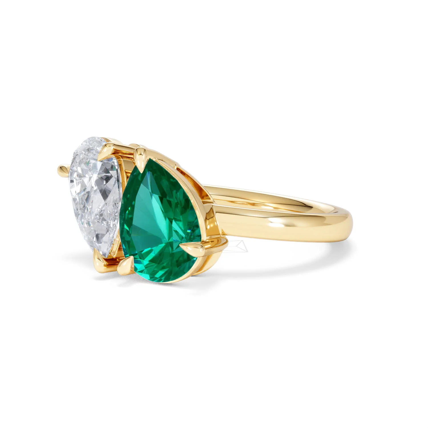 Toi Et Moi 1.50ct Pear Lab Diamond and 2.60ct Pear Lab Emerald Engagement Ring in 18K Yellow Gold - Image 80