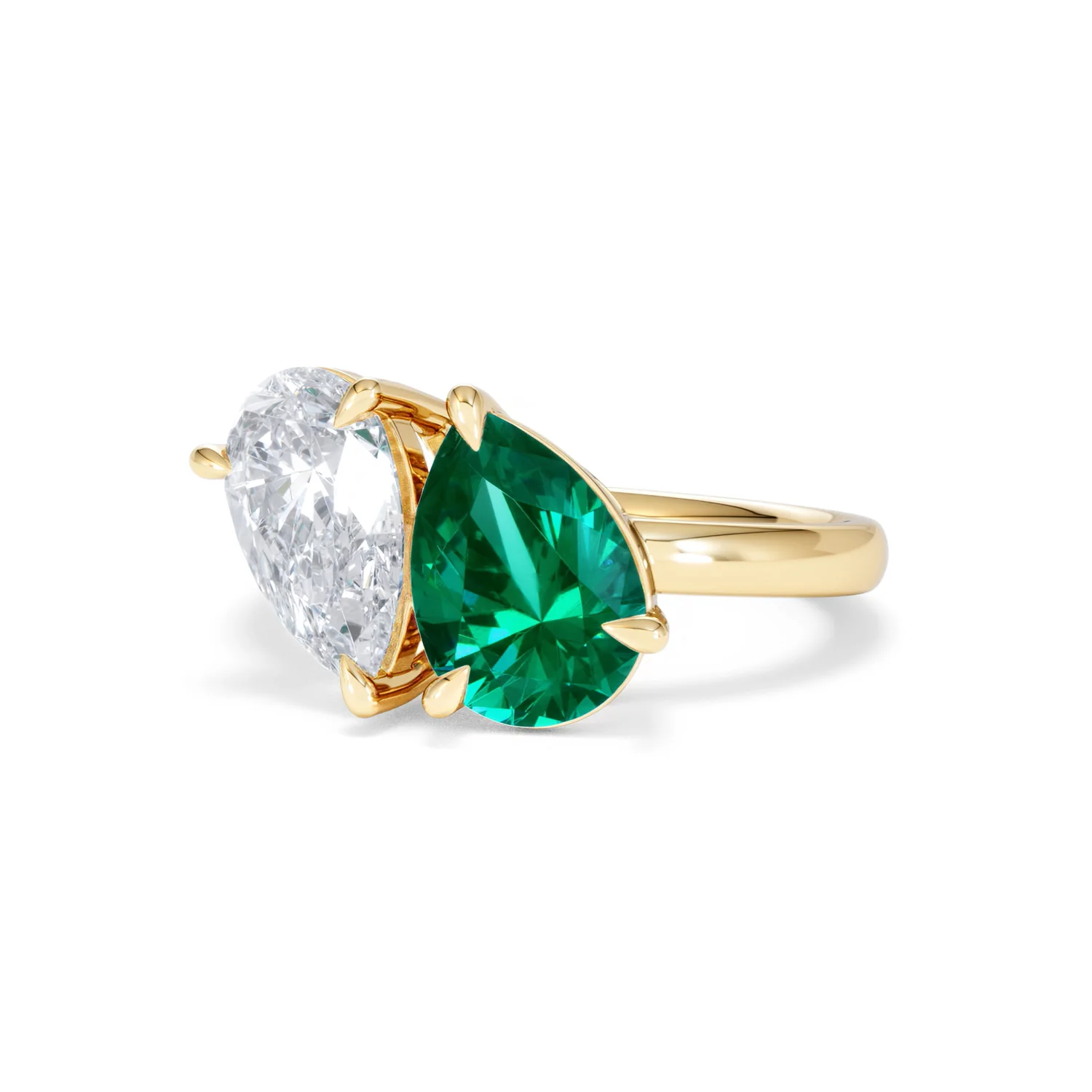 Toi Et Moi 1.50ct Pear Lab Diamond and 2.60ct Pear Lab Emerald Engagement Ring in 18K Yellow Gold - Image 84