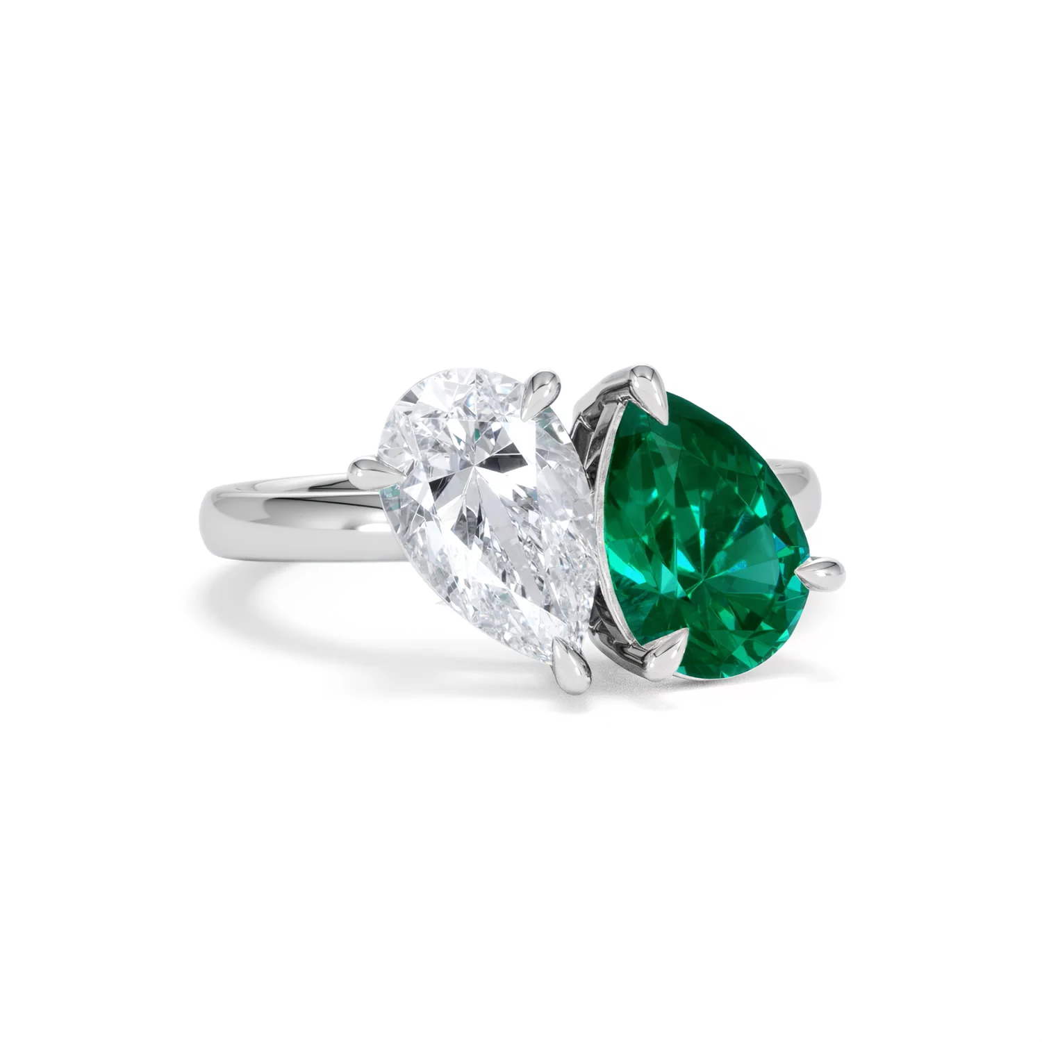 Toi Et Moi 1.50ct Pear Lab Diamond and 2.60ct Pear Lab Emerald Engagement Ring in Platinum - Image 12