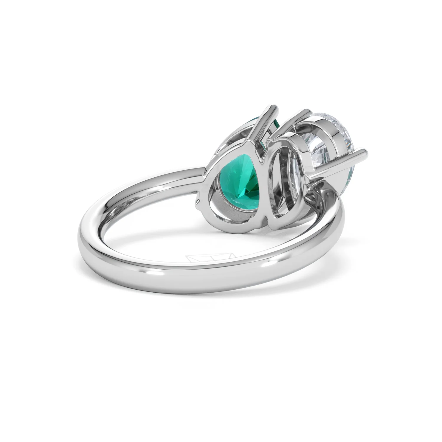 Toi Et Moi 1.50ct Pear Lab Diamond and 2.60ct Pear Lab Emerald Engagement Ring in Platinum - Image 42