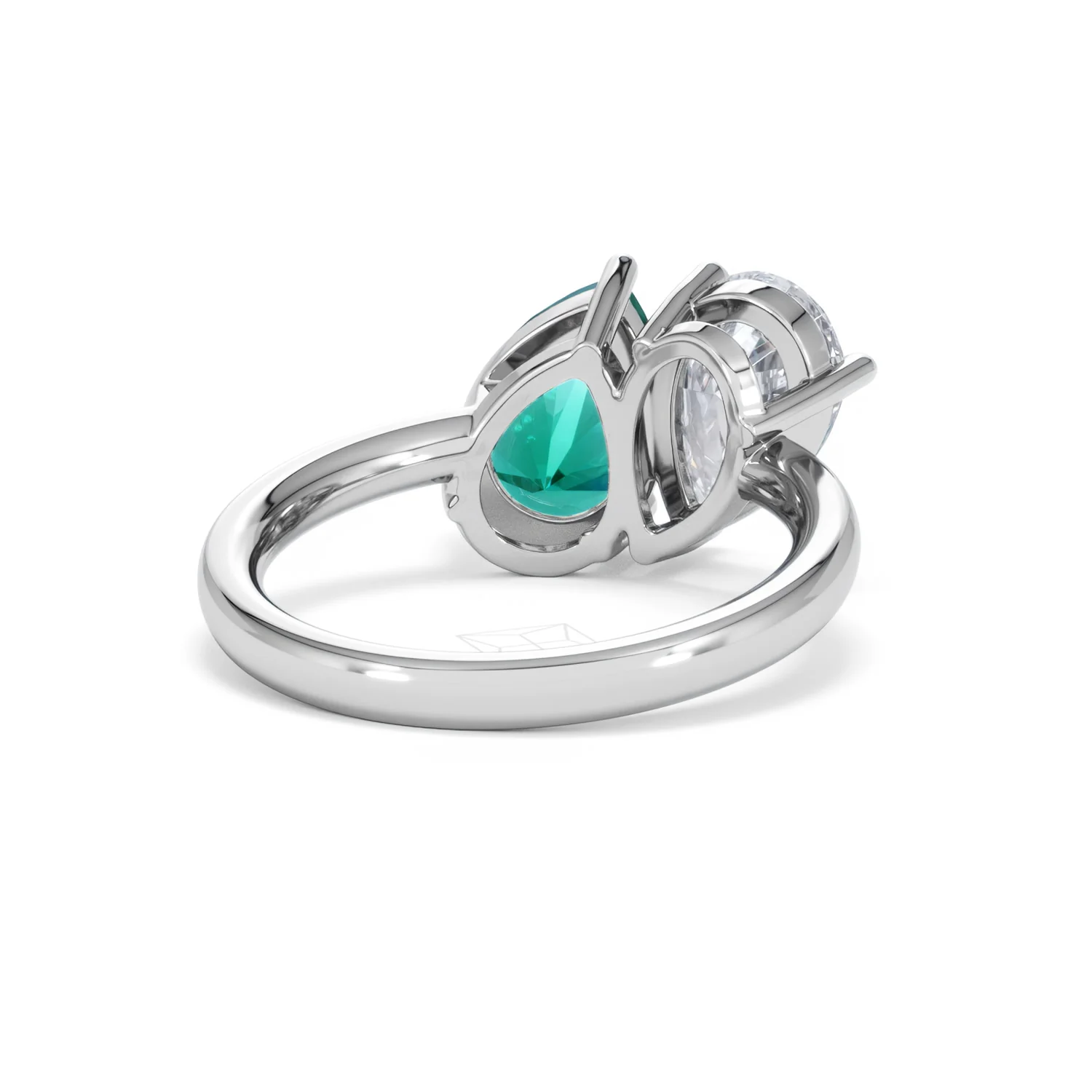 Toi Et Moi 1.50ct Pear Lab Diamond and 2.60ct Pear Lab Emerald Engagement Ring in Platinum - Image 44