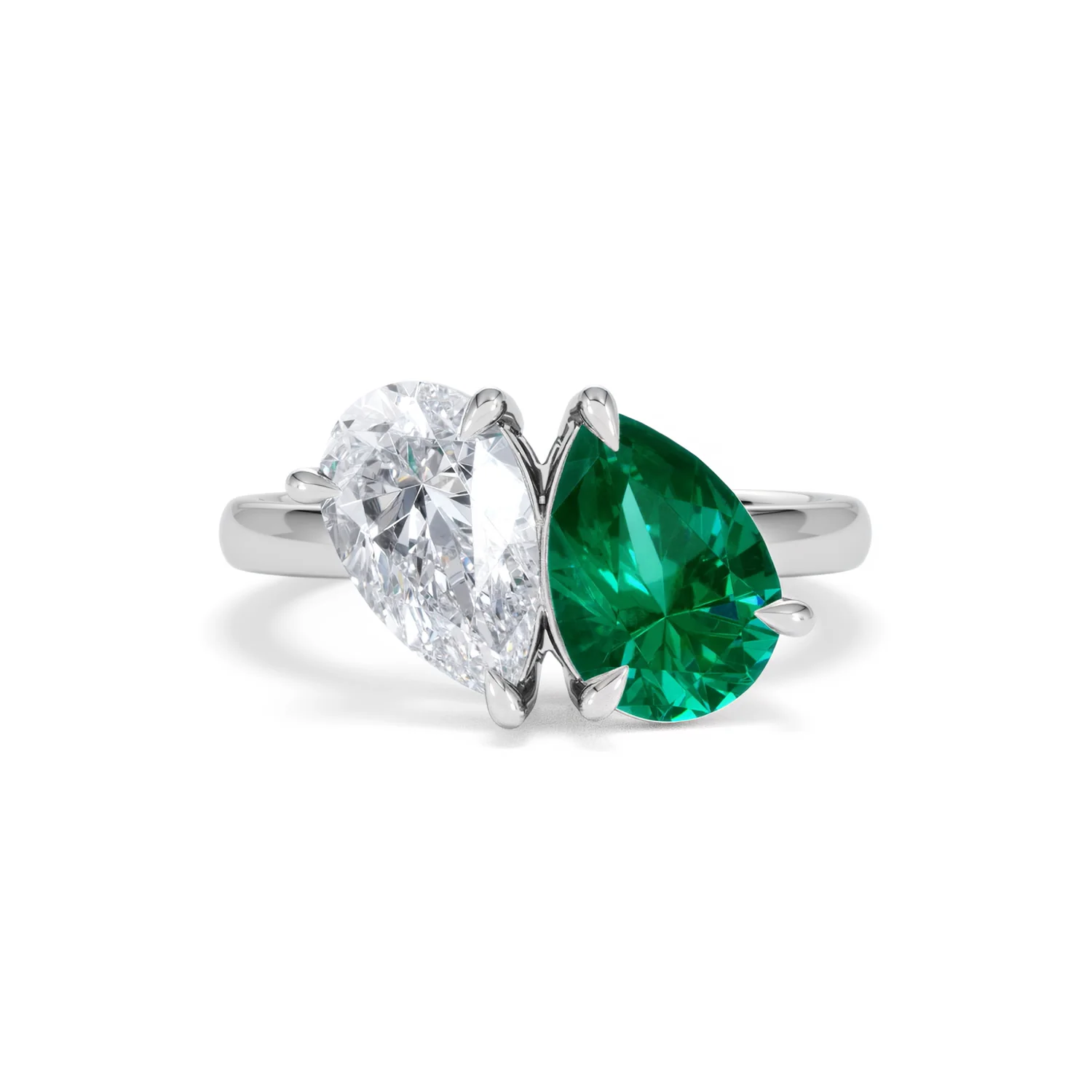 Toi Et Moi 1.50ct Pear Lab Diamond and 2.60ct Pear Lab Emerald Engagement Ring in Platinum - Image 9