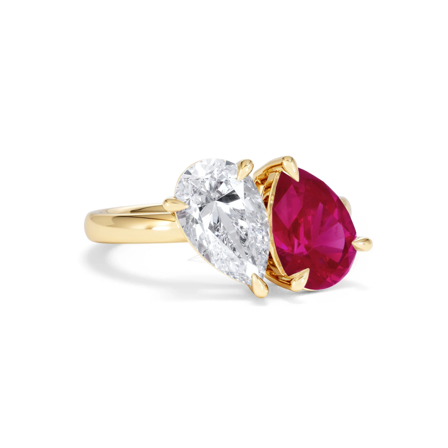 Toi Et Moi 1.50ct Pear Lab Diamond and 2.60ct Pear Lab Ruby Engagement Ring in 18K Yellow Gold - Image 13