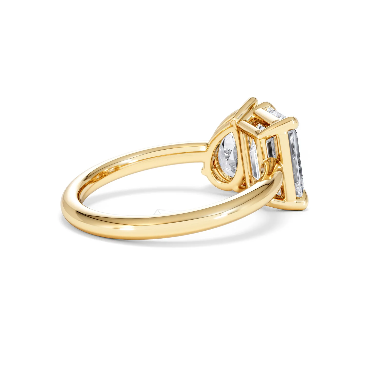 Toi Et Moi 3.00ct Emeraldand Pear Cut Lab Diamond Engagement Ring in 18K Yellow Gold - Image 37