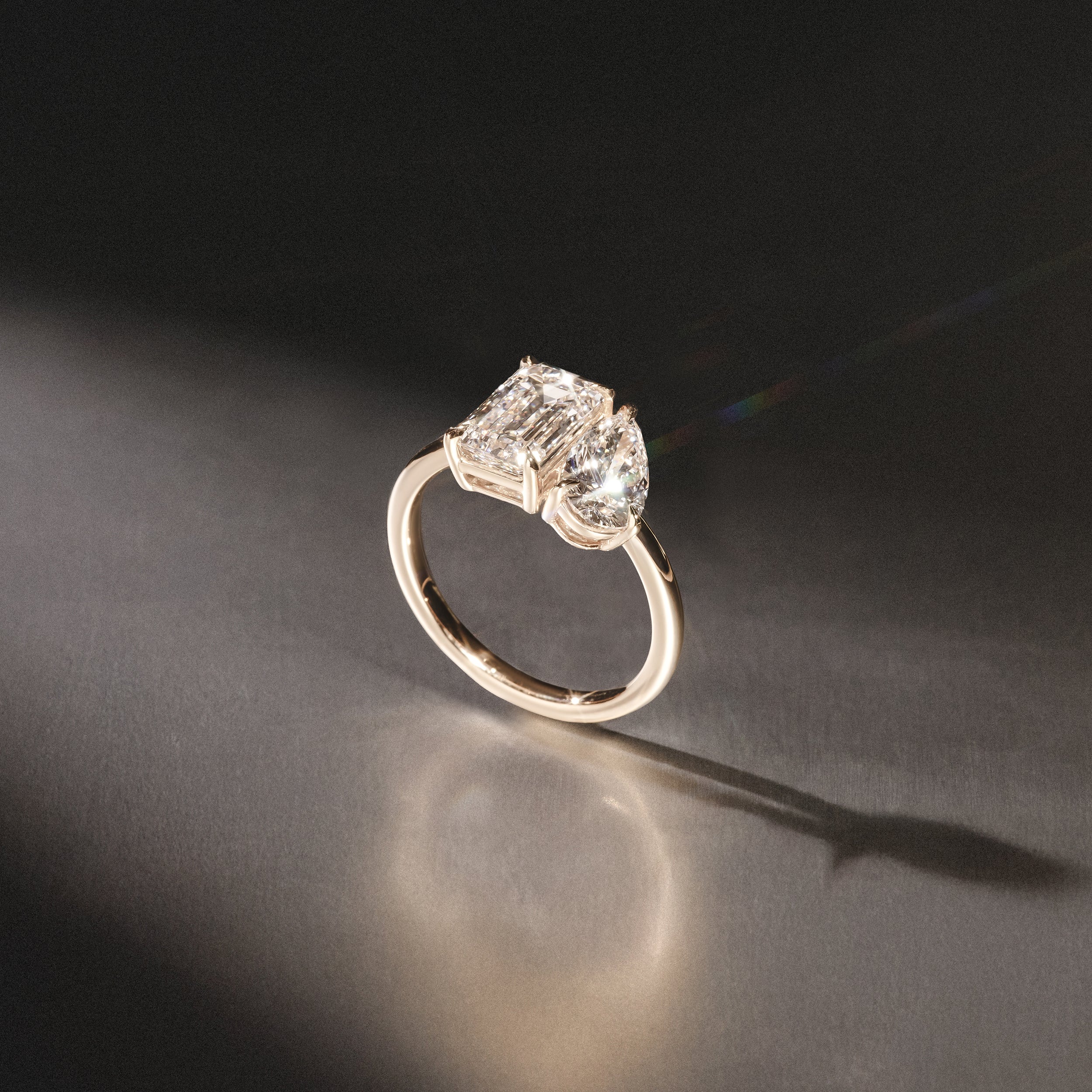 Toi Et Moi 3.00ct Emeraldand Pear Cut Lab Diamond Engagement Ring in 18K Yellow Gold - Image 8