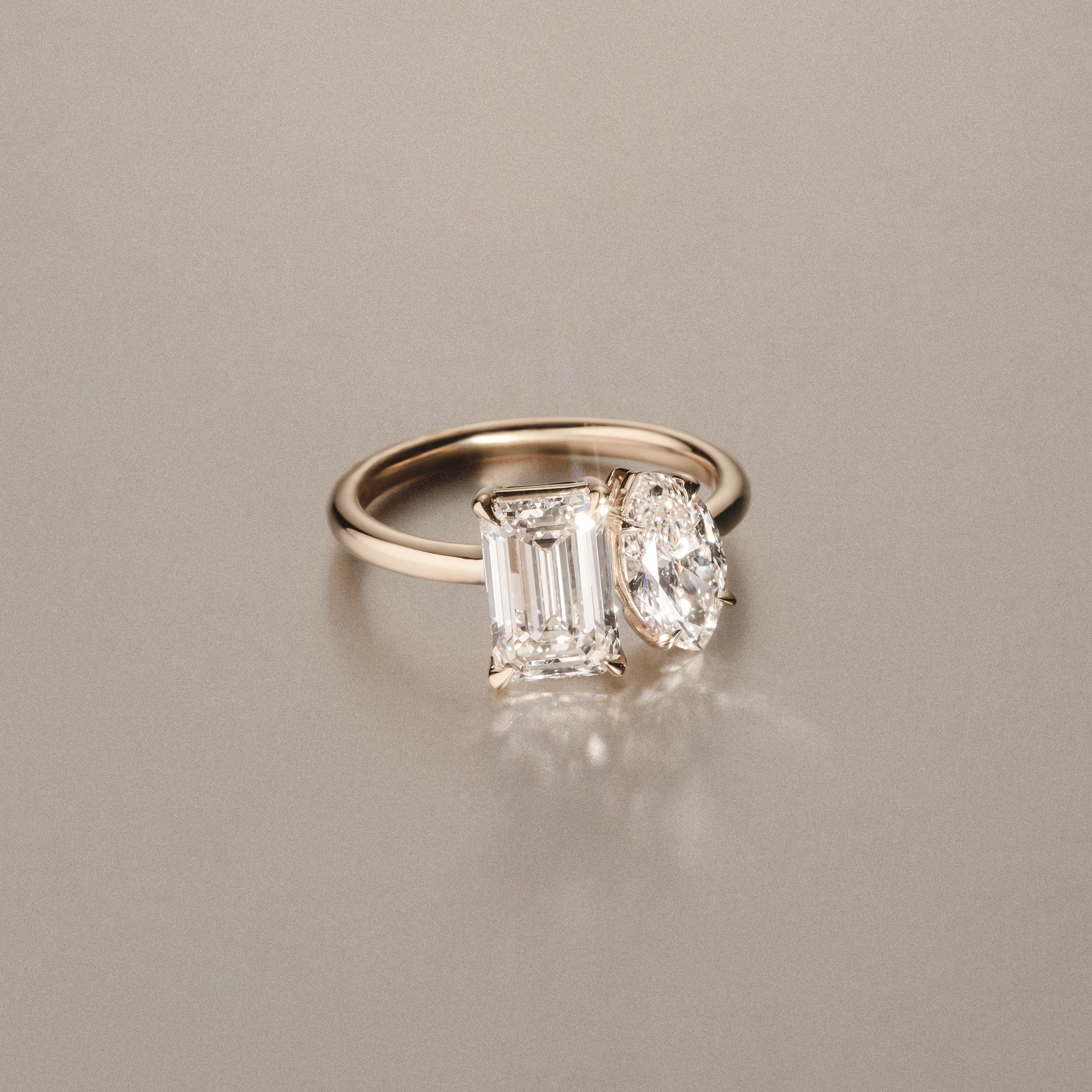 Toi Et Moi 3.00ct Marquise and Emerald Cut Lab Diamond Engagement Ring in 18K Yellow Gold - Image 6
