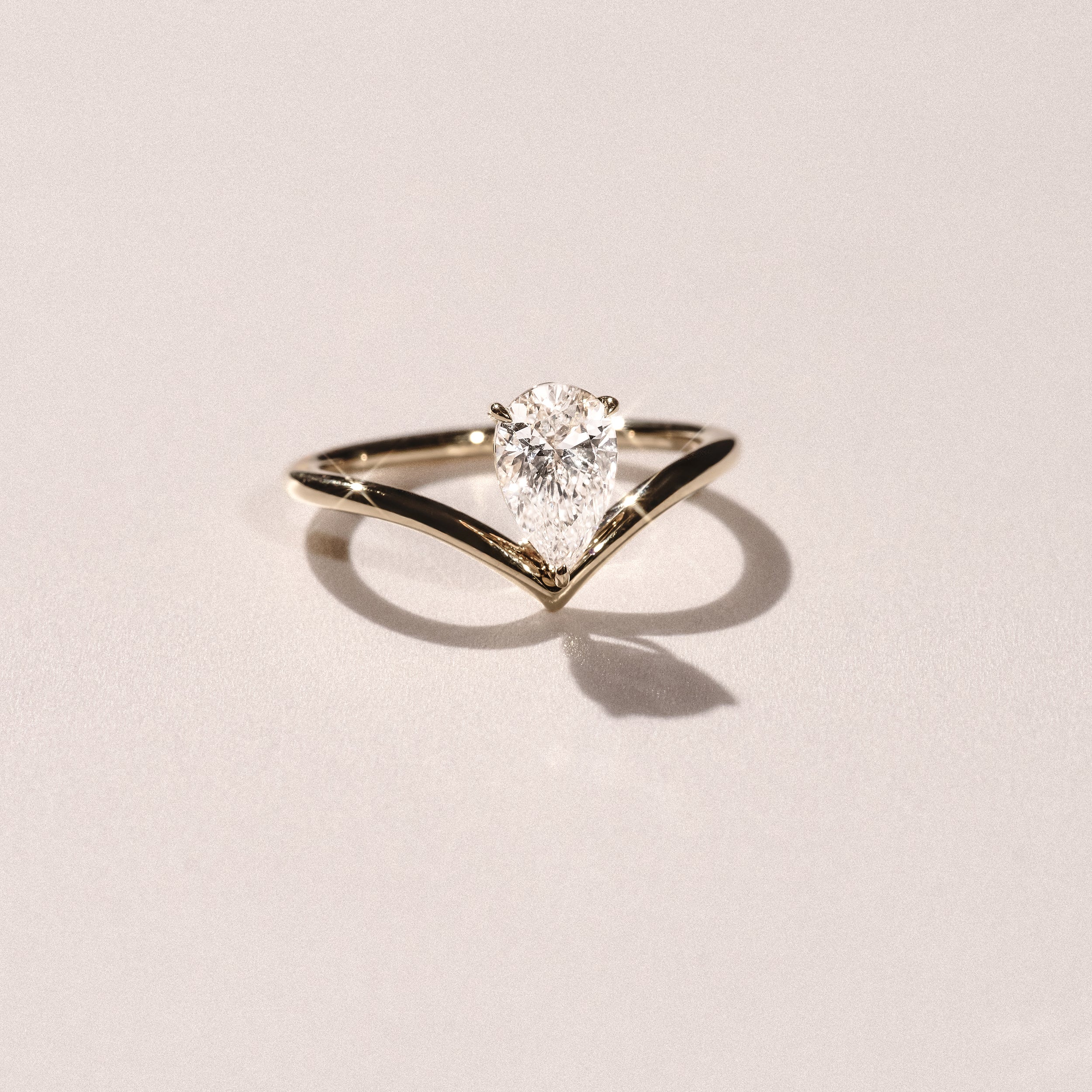 Vela 1.00ct Pear Cut Lab Diamond Solitaire Engagement Ring in 18K Yellow Gold - Image 6