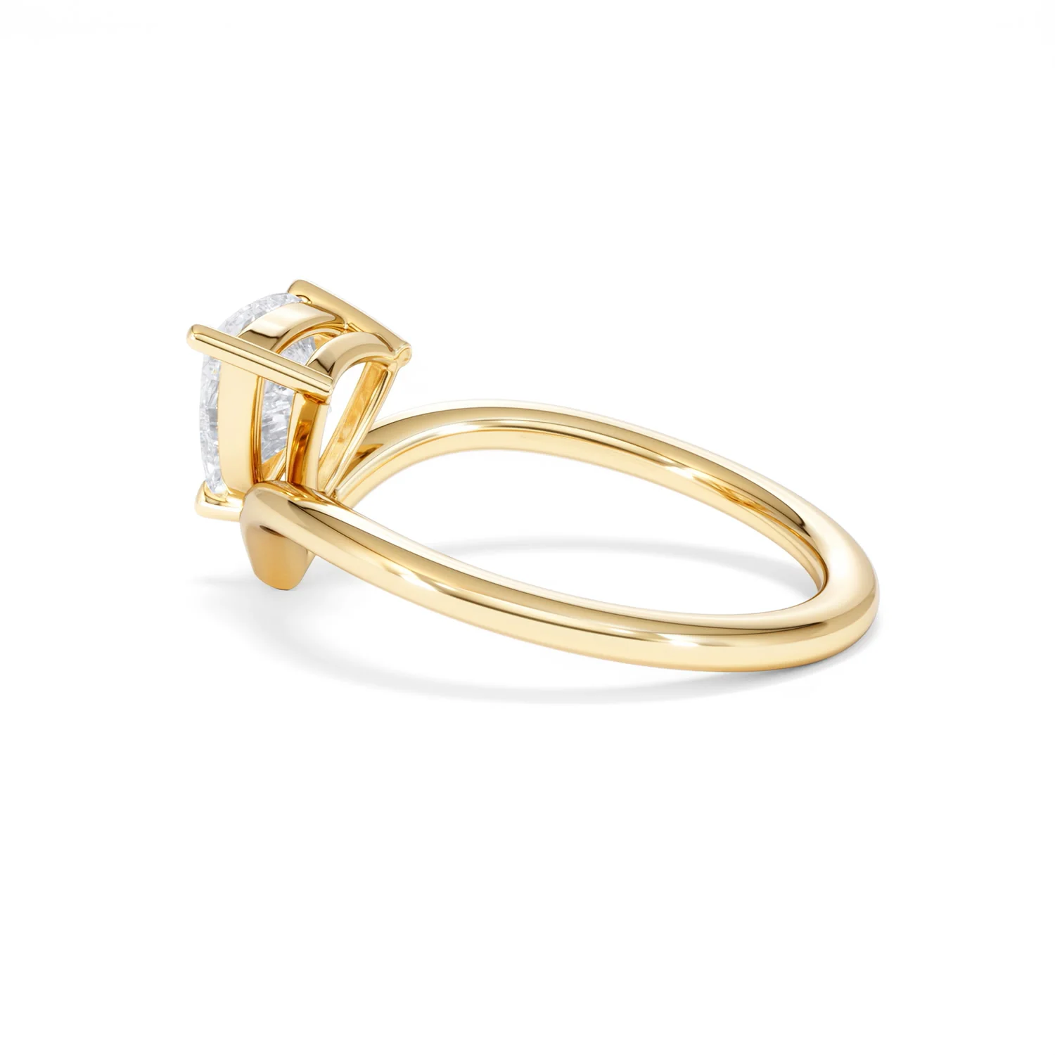 Vela 1.00ct Trillion Cut Lab Diamond Solitaire Engagement Ring in 18K Yellow Gold - Image 63