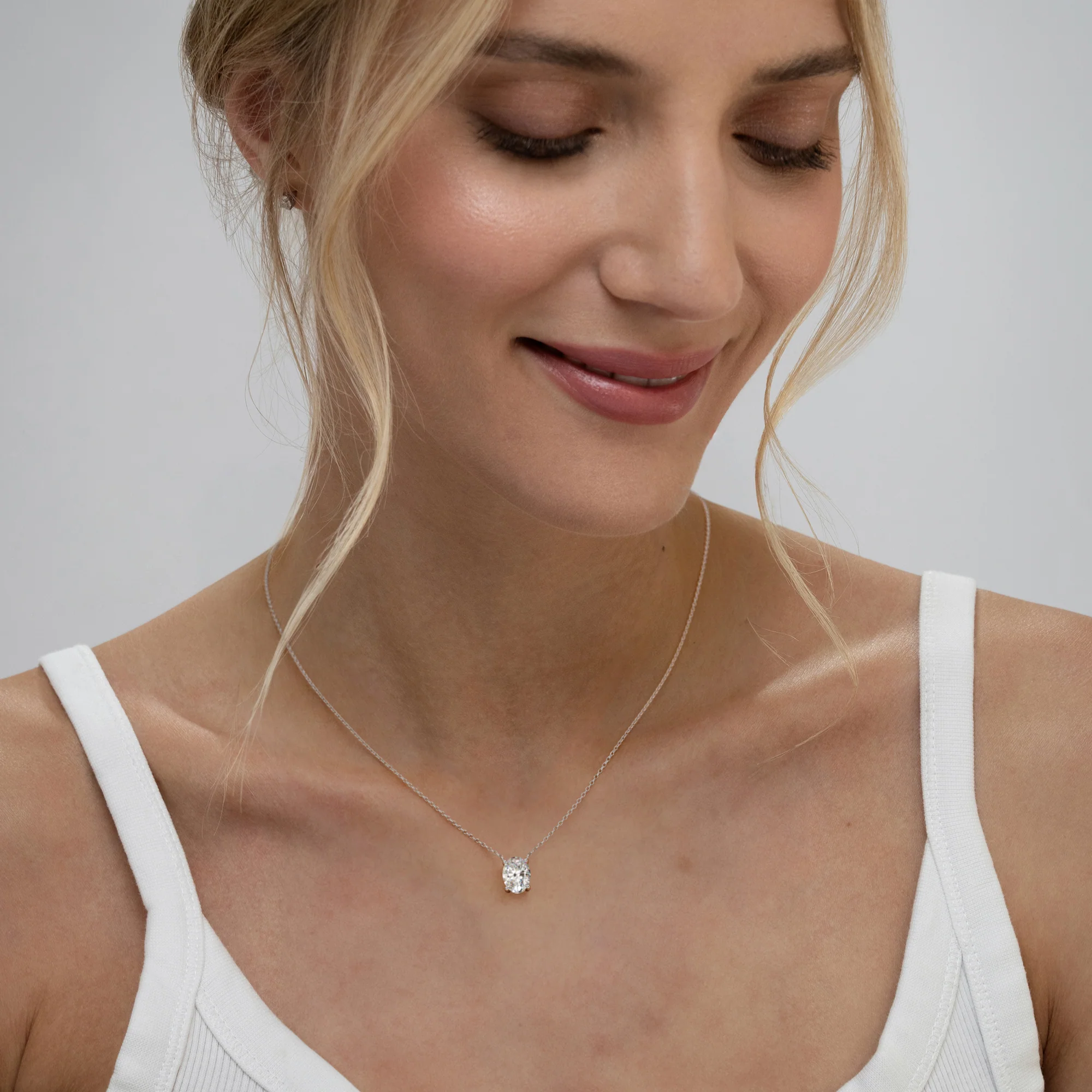Wanderlust Floating Oval Cut Lab Diamond Solitaire Necklace 1.50ct H/SI in 9K White Gold - Image 4